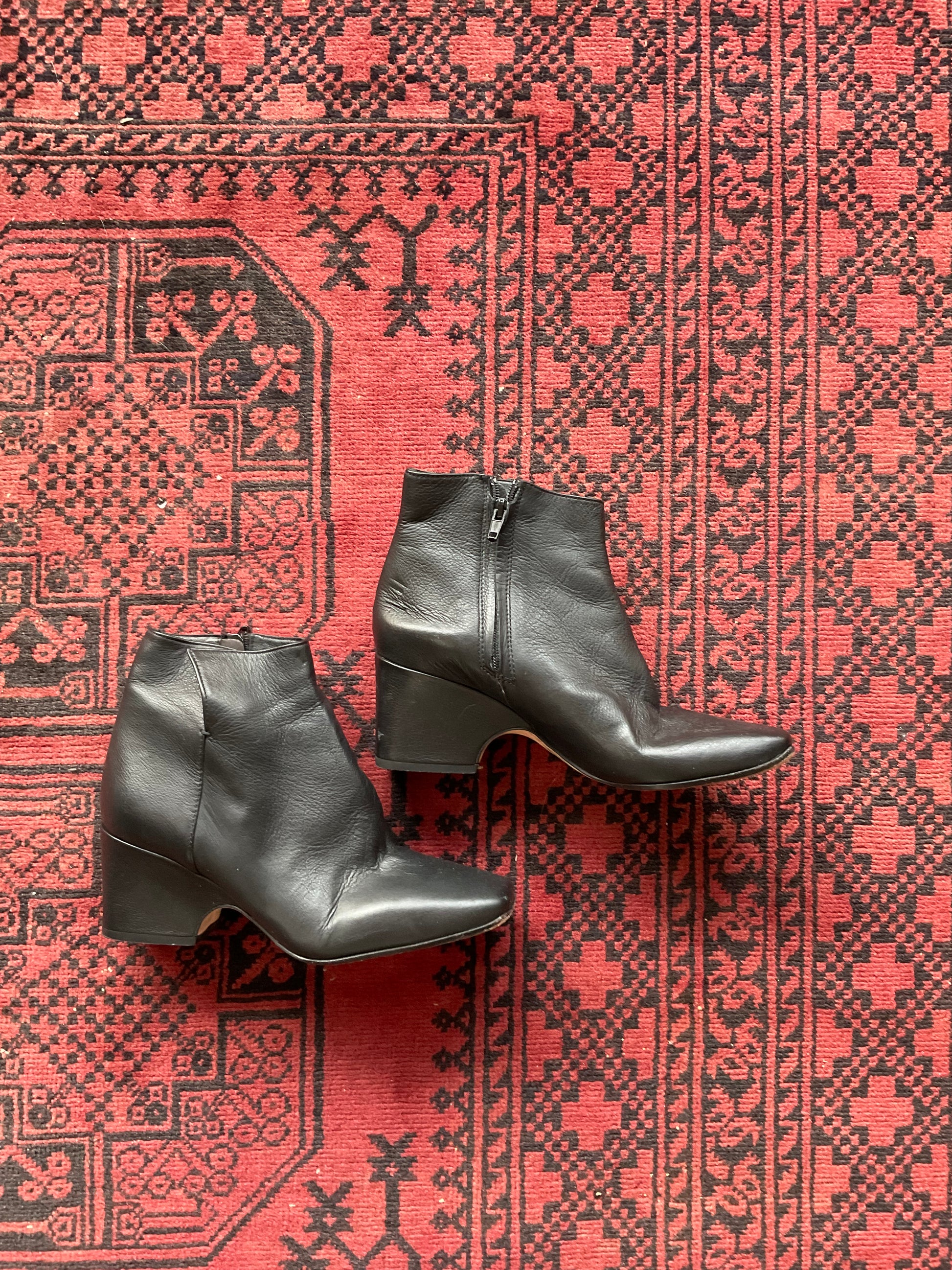 Calvin Klein Collection Leather Boots / Sz US 6, IT 36