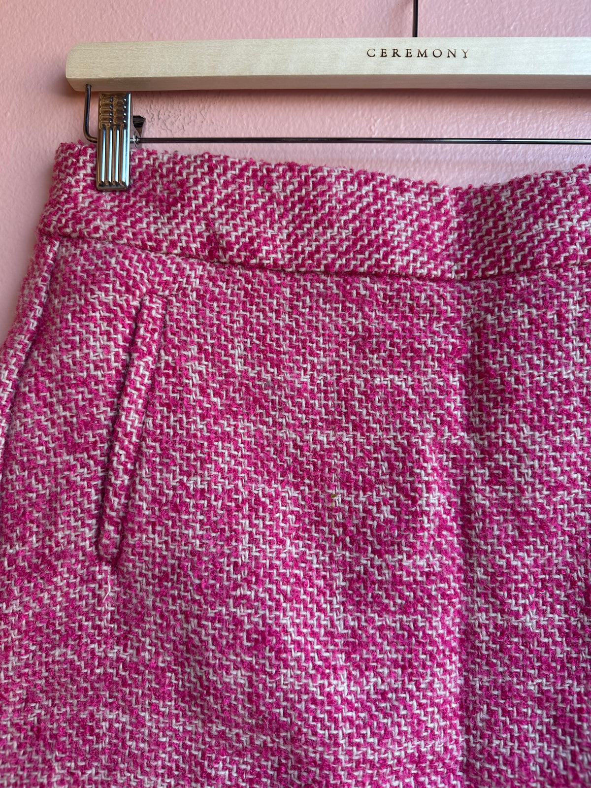 Banana Republic Mini Skirt / Size 10