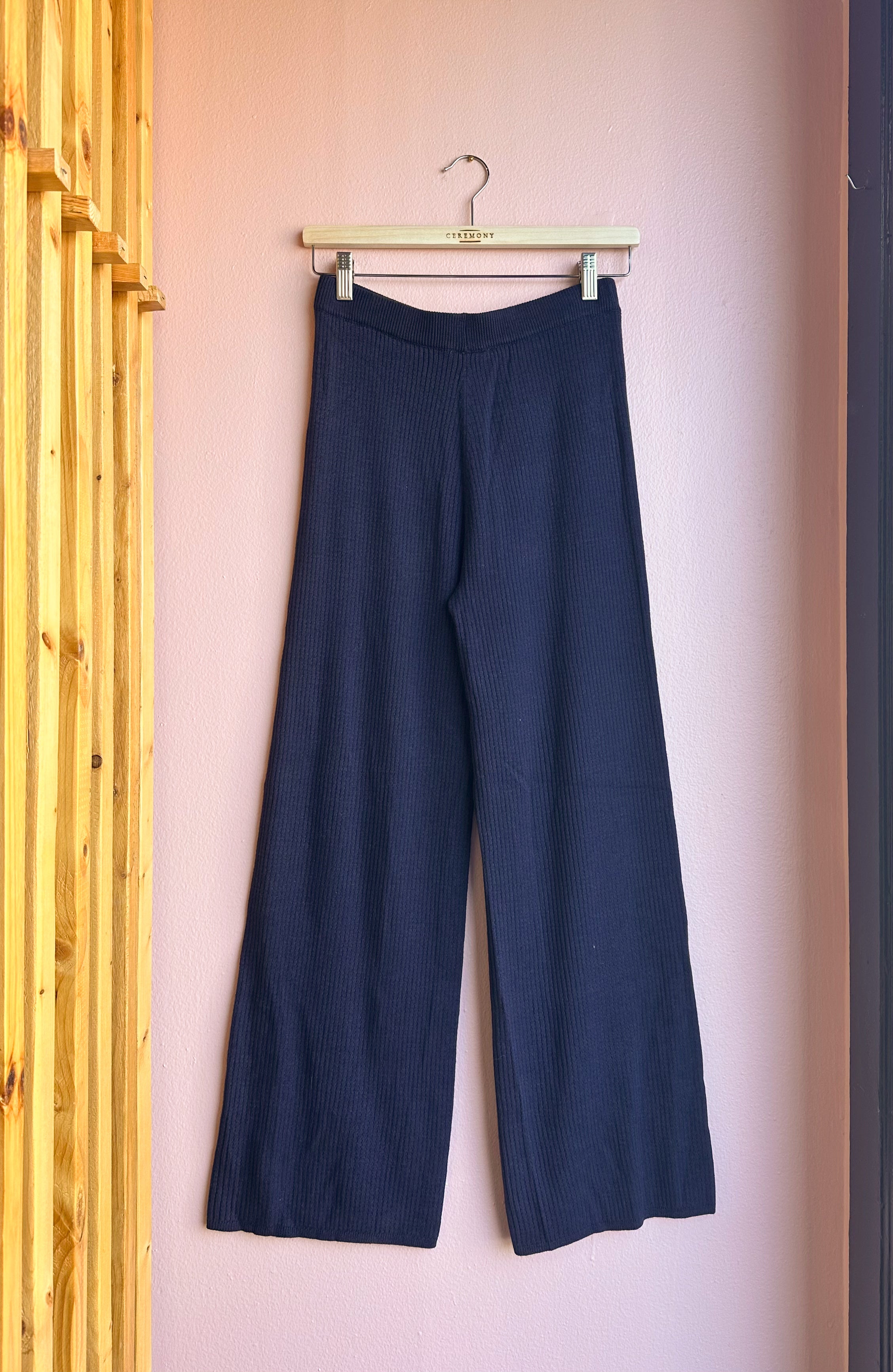 Simon Fluid Knit Pants in Navy