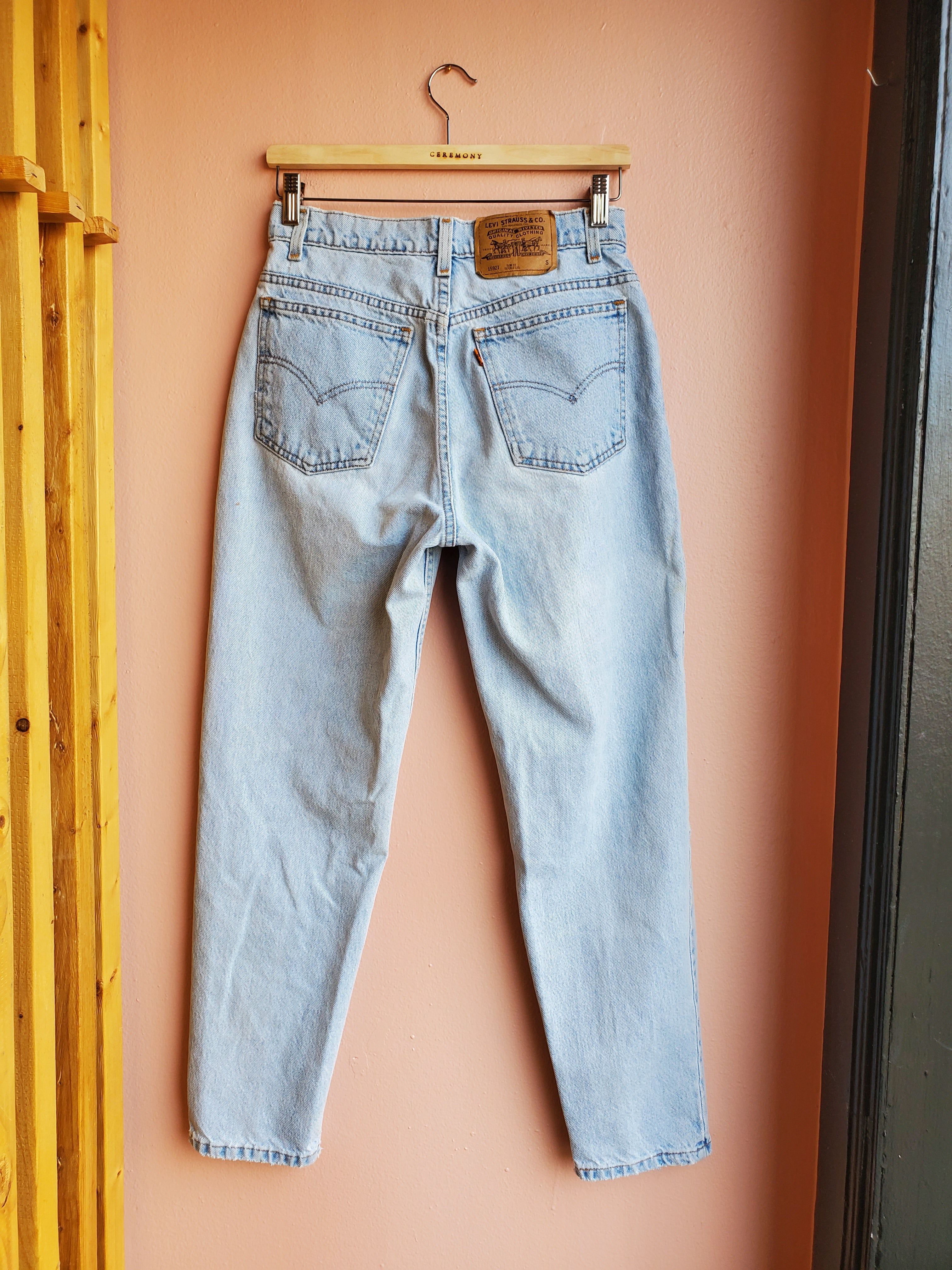 Vintage Levis Orange Tab / Size 6
