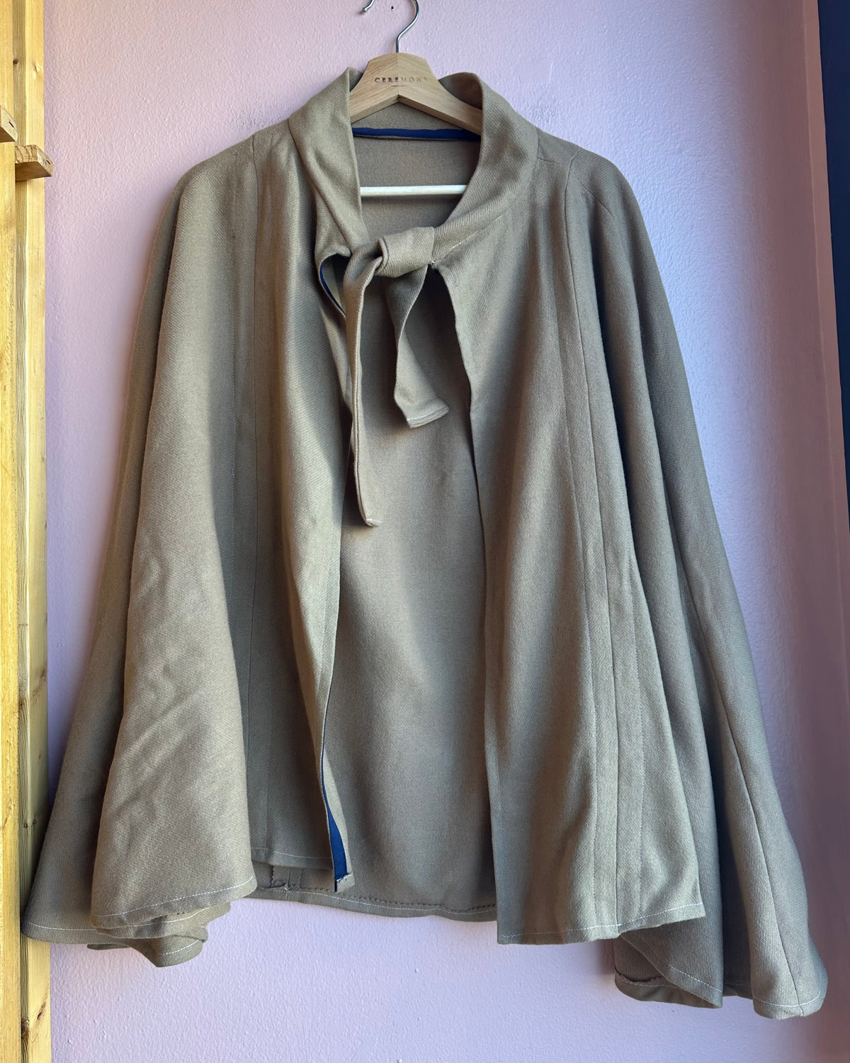 Wool Poncho / One Size