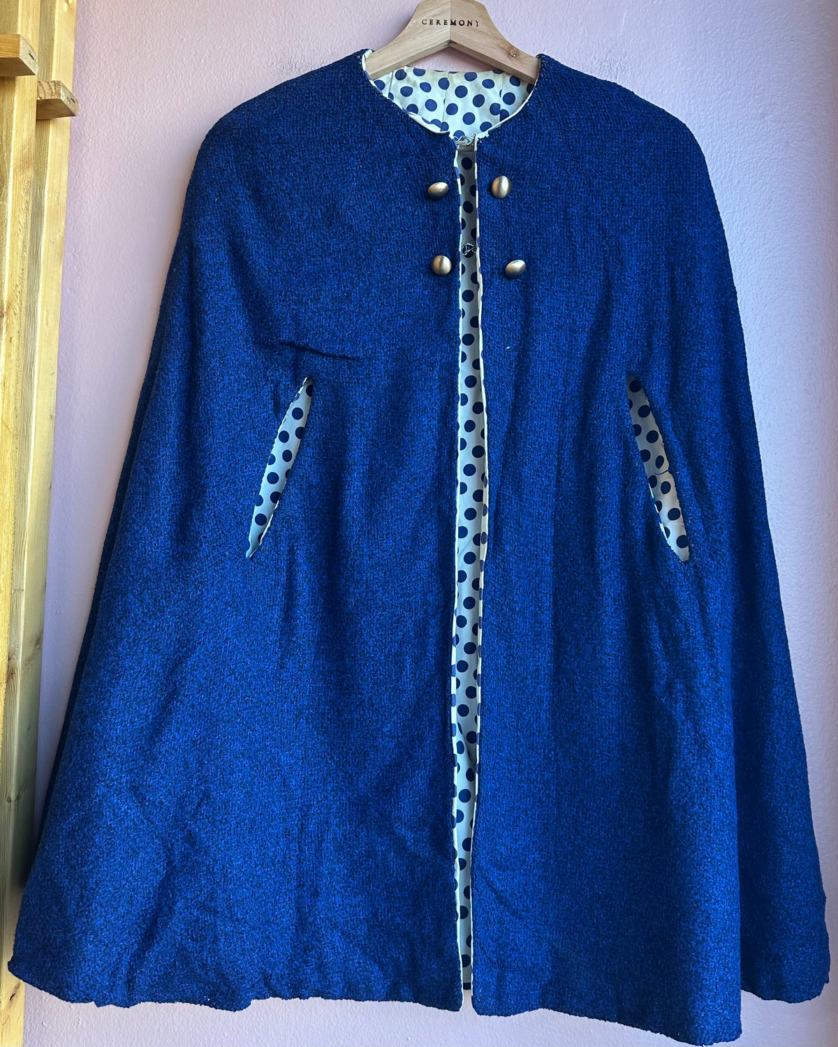 Vintage Wool Poncho / One Size
