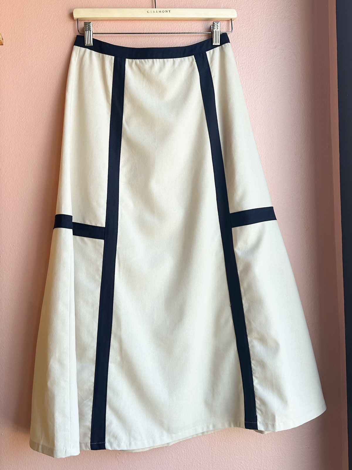 Soubrette Contrast Trim Skirt