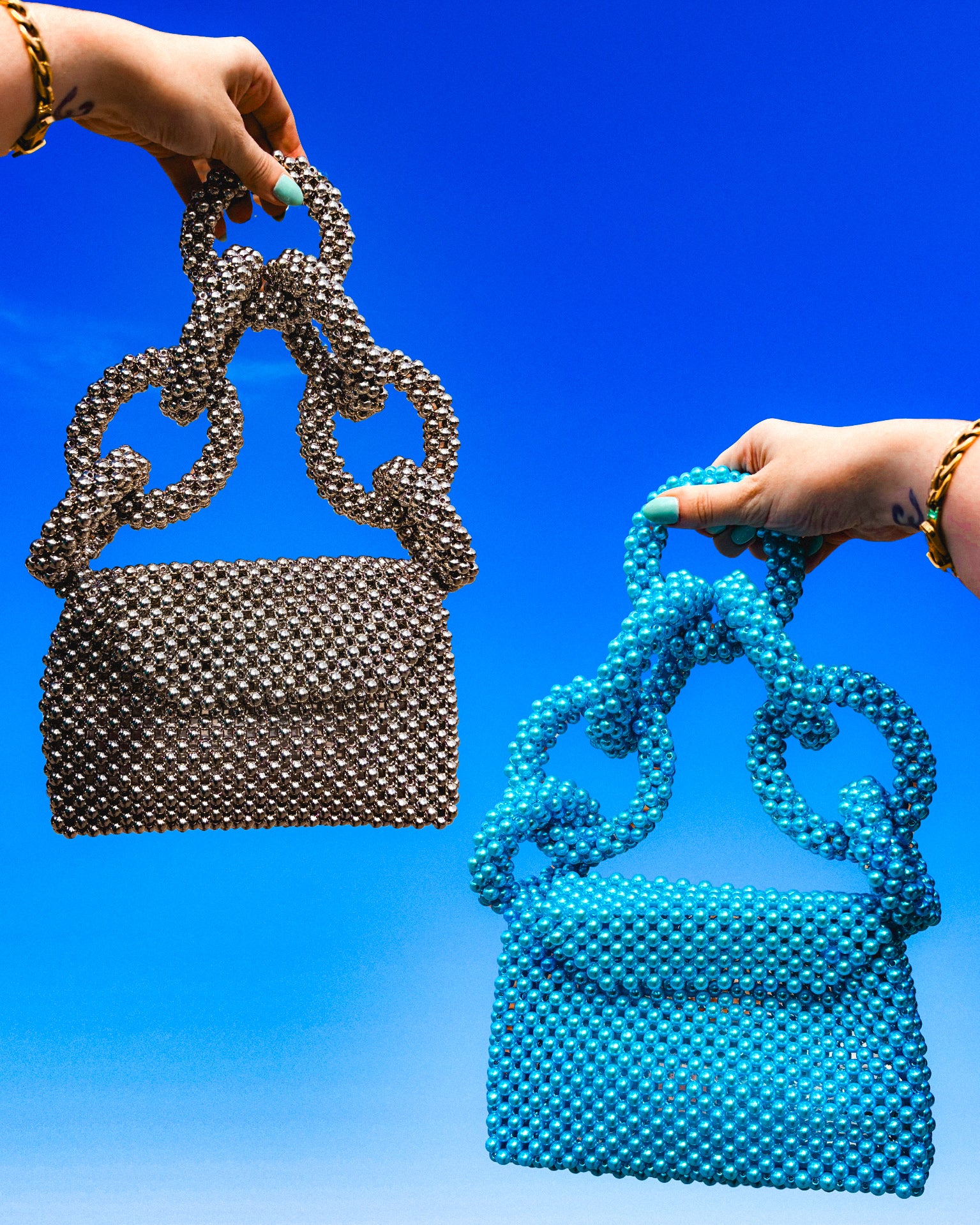 Beaded Chain Handle Bag / Blue