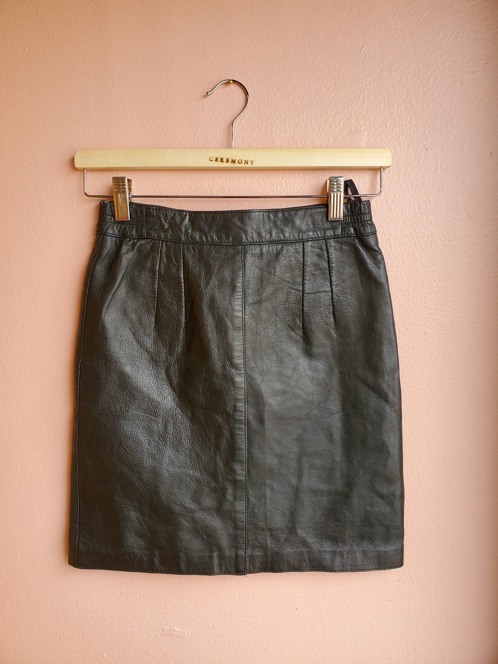 New Moves Black Leather Miniskirt / Size 10