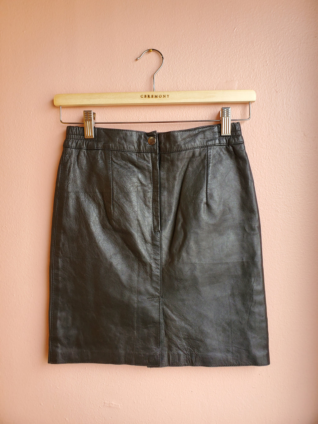 New Moves Black Leather Miniskirt / Size 10