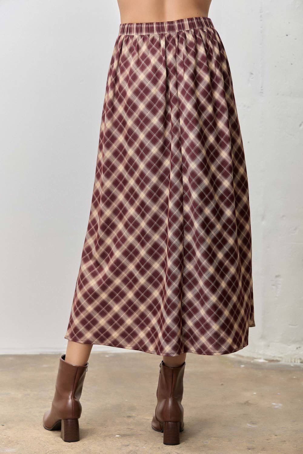 Plaid Elastic Waist Midi Skirt