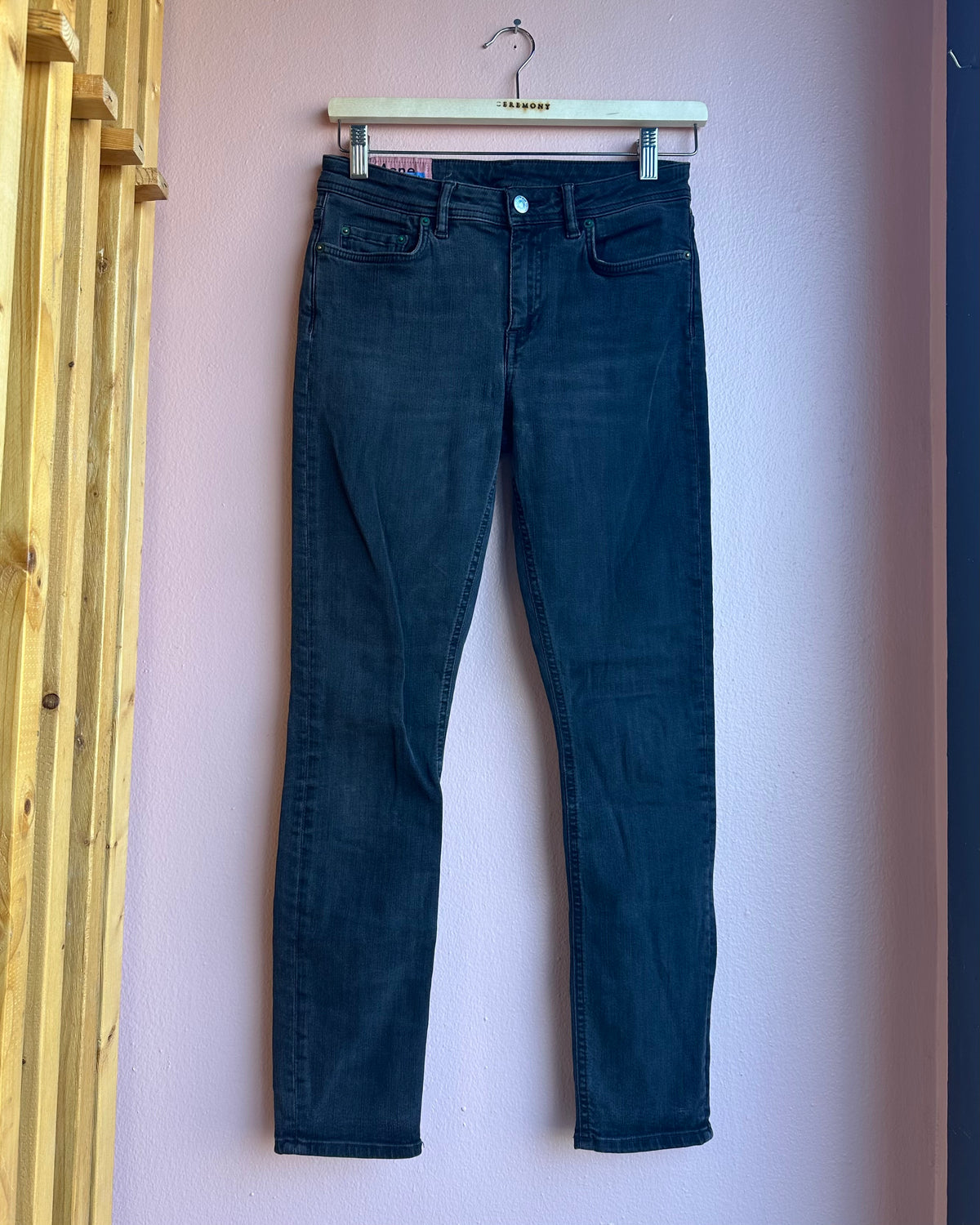 ACNE STUDIOS Bla Konst Floragatan 13 Stockholm Jeans / 26