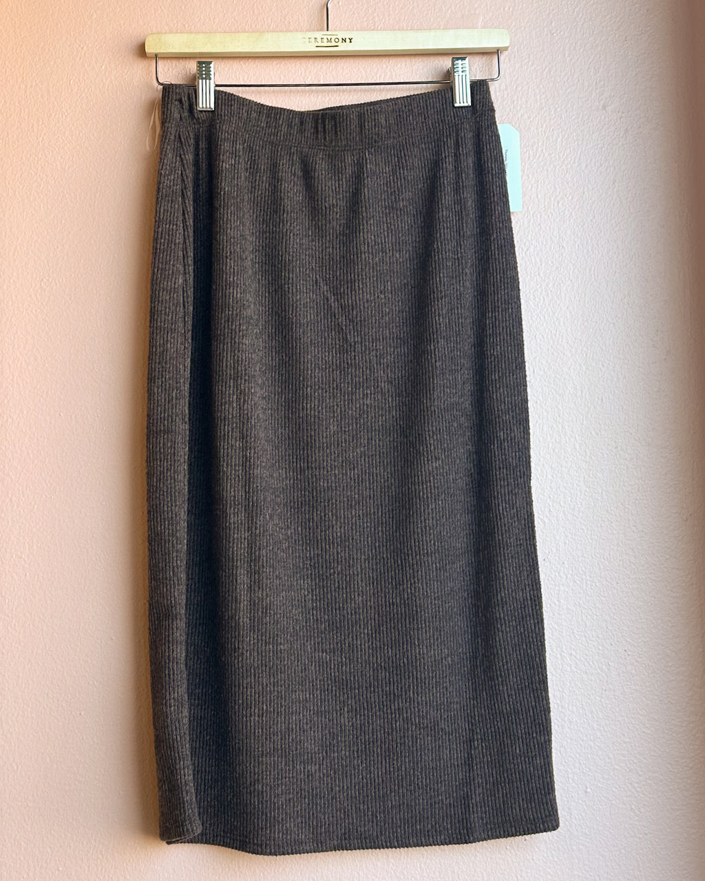 Thursday Ribbed Skirt in Mocha