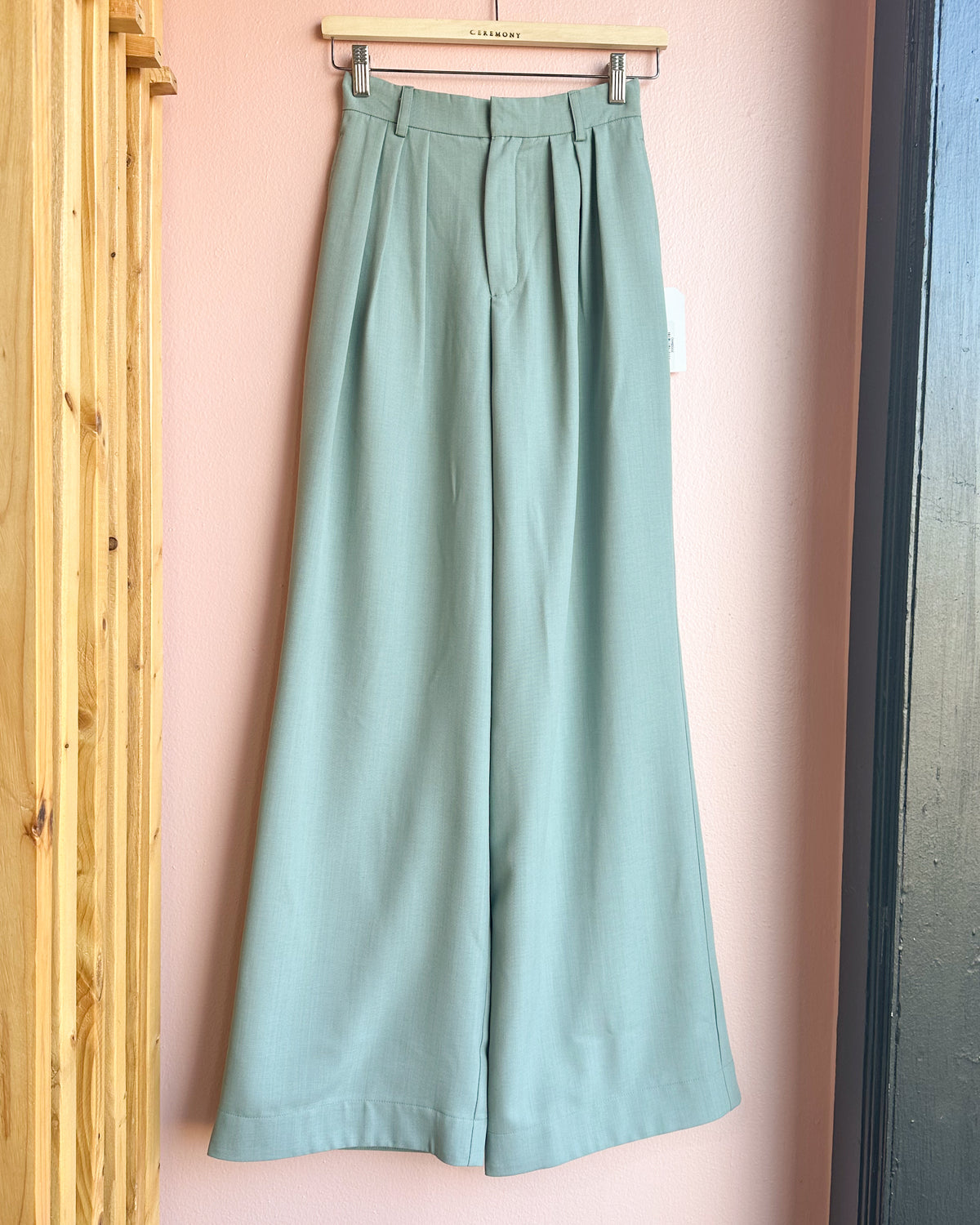 PLEATED PANTS