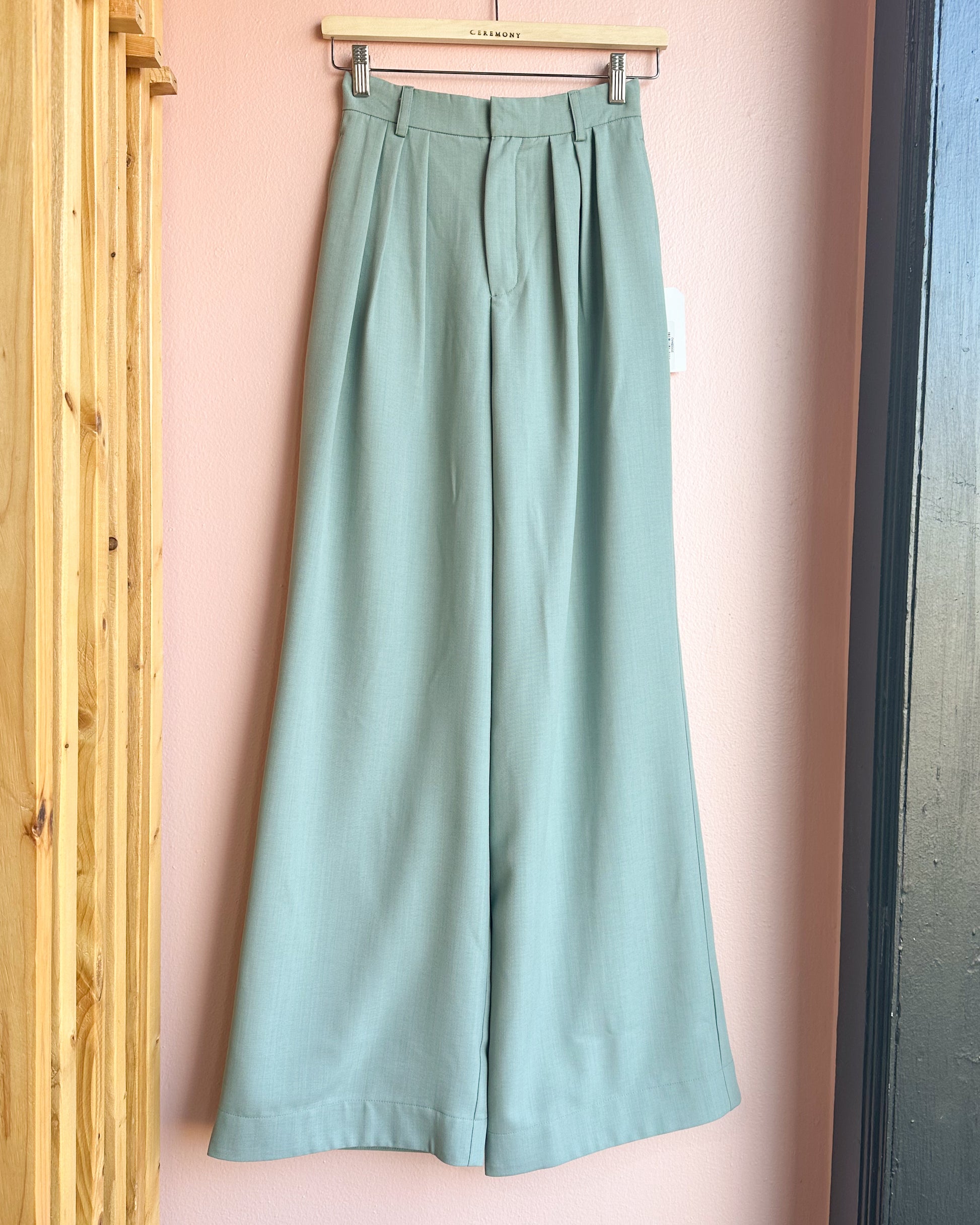 PLEATED PANTS