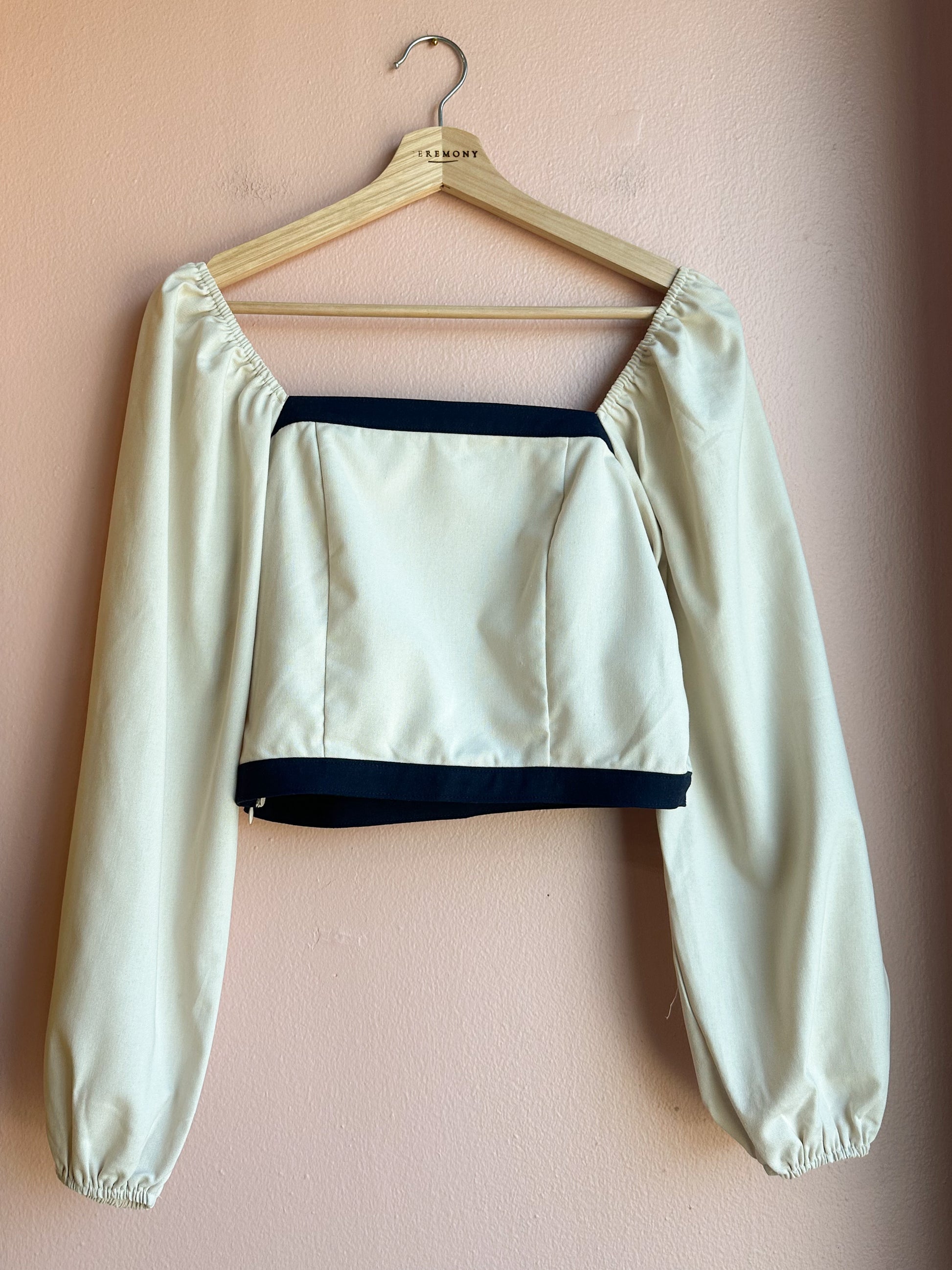 Soubrette Contrast Trim Top