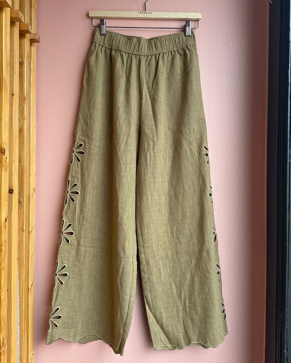 Daisy Cutout Linen Pants