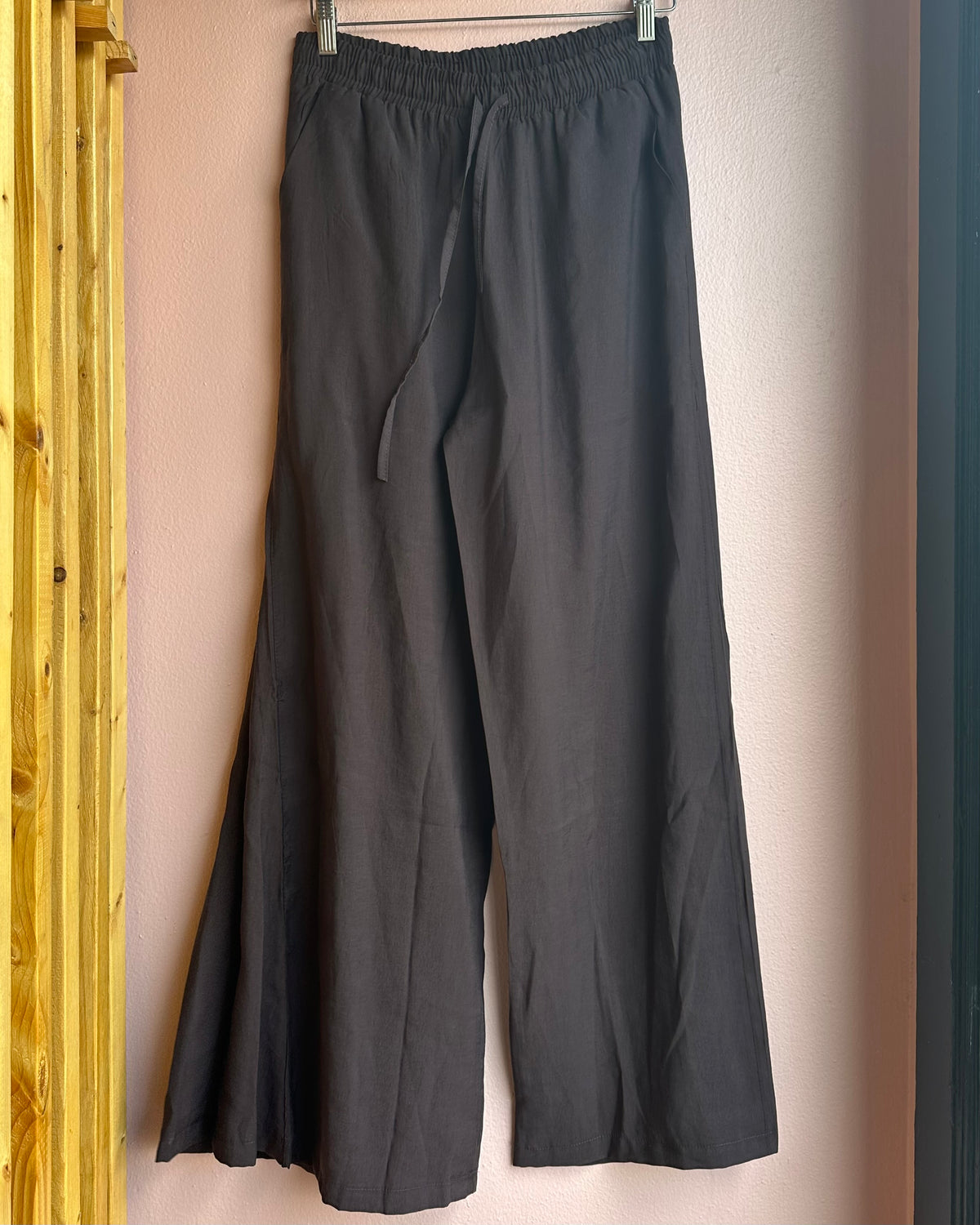 Britta Wide Leg Trousers / Brown