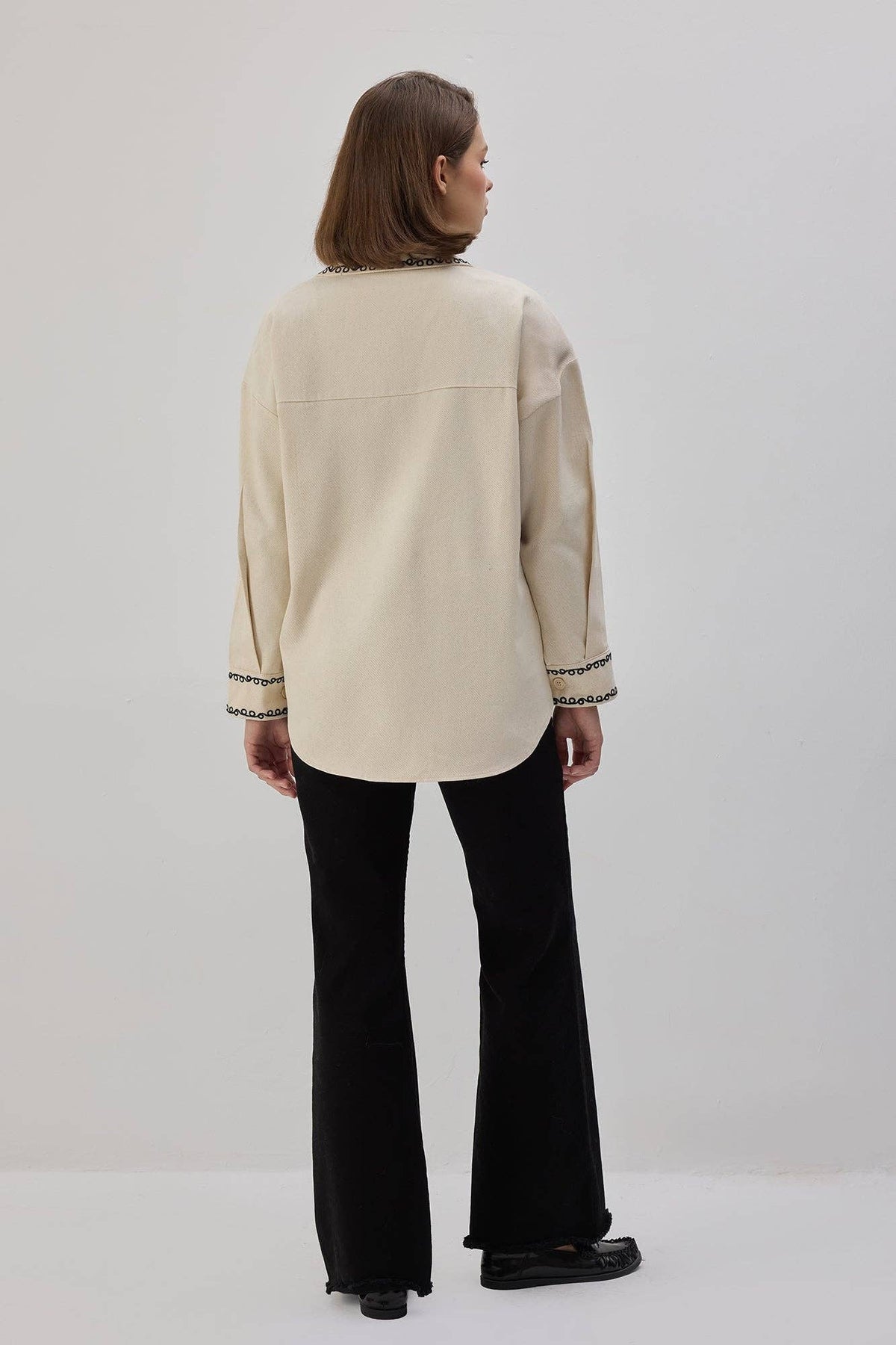 Emma Embroidered Shirt / Cream
