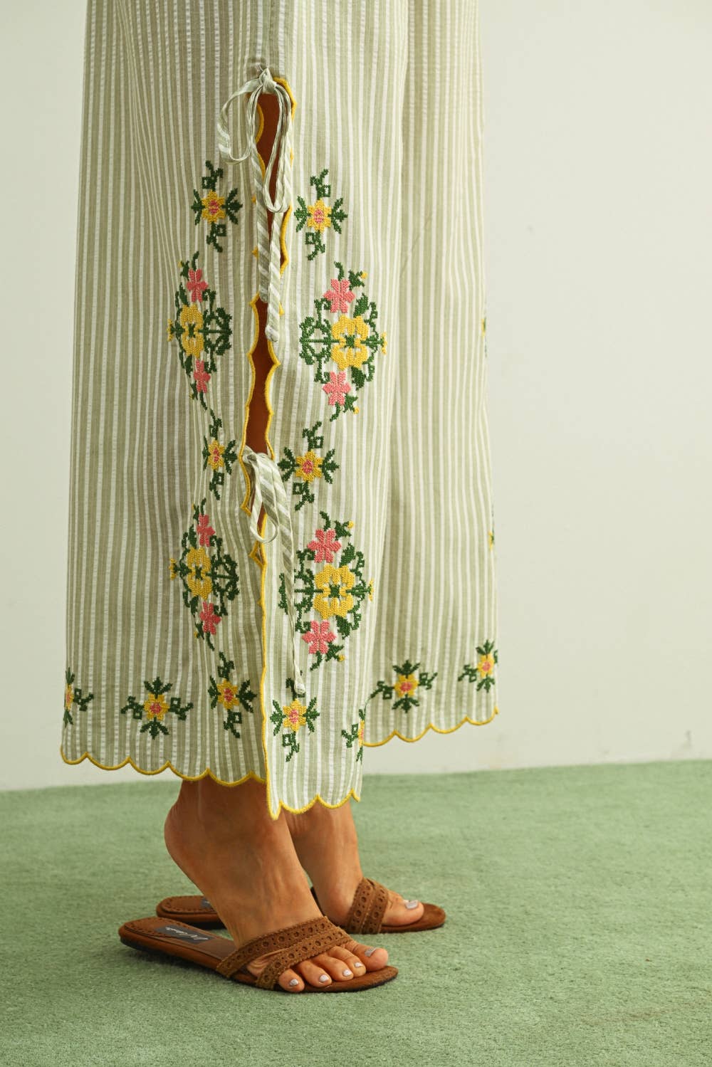 Leander Embroidered Pants