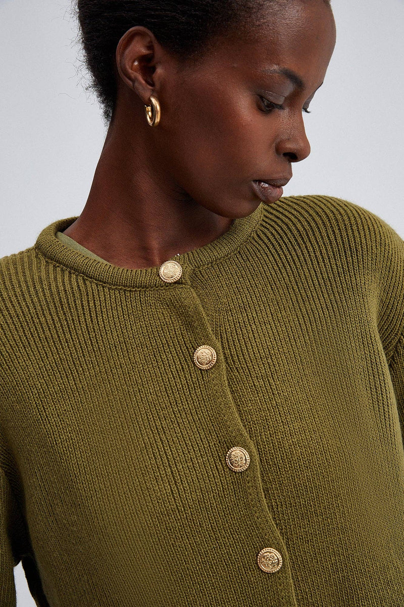 GOLD BUTTON KNIT CARDIGAN / One Size