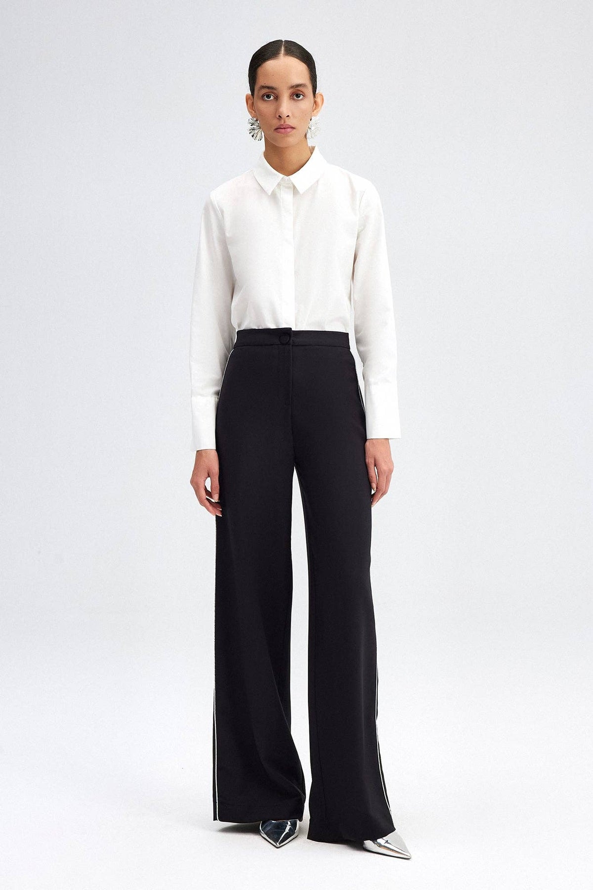 Sharpe Pants in Black