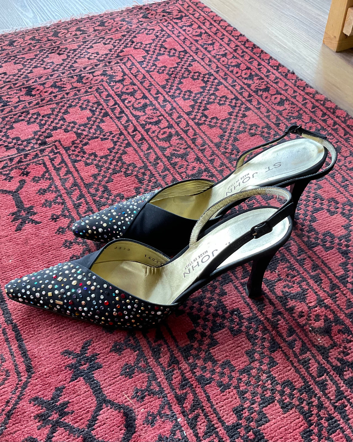 St. John Satin Crystal Embellishments Slingback Pumps / Sz 6