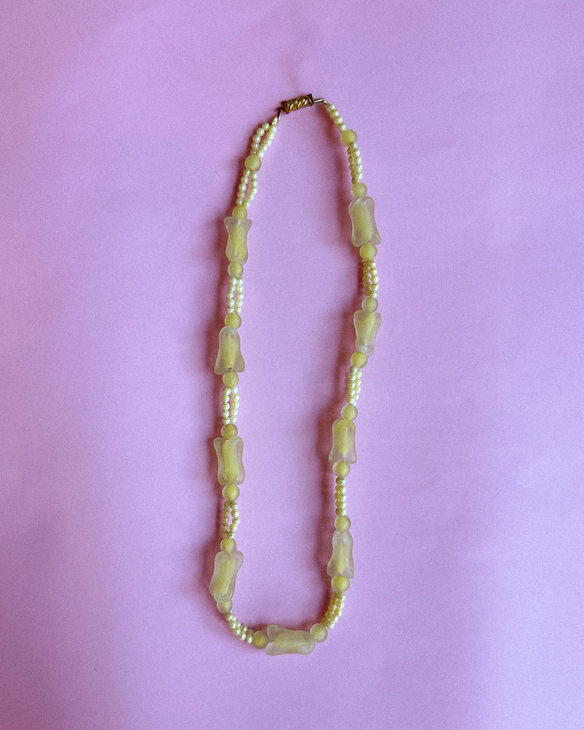 Vintage Necklace / Yellow