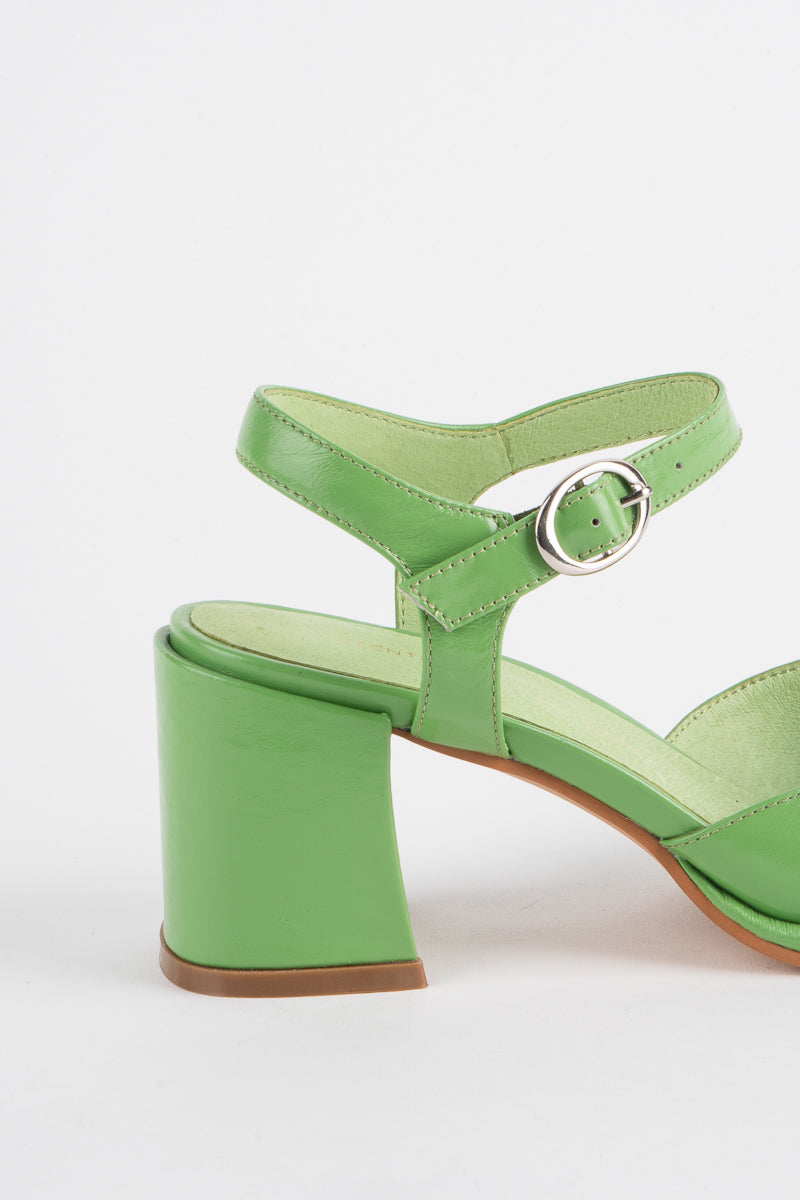 Astro Heel in Kiwi
