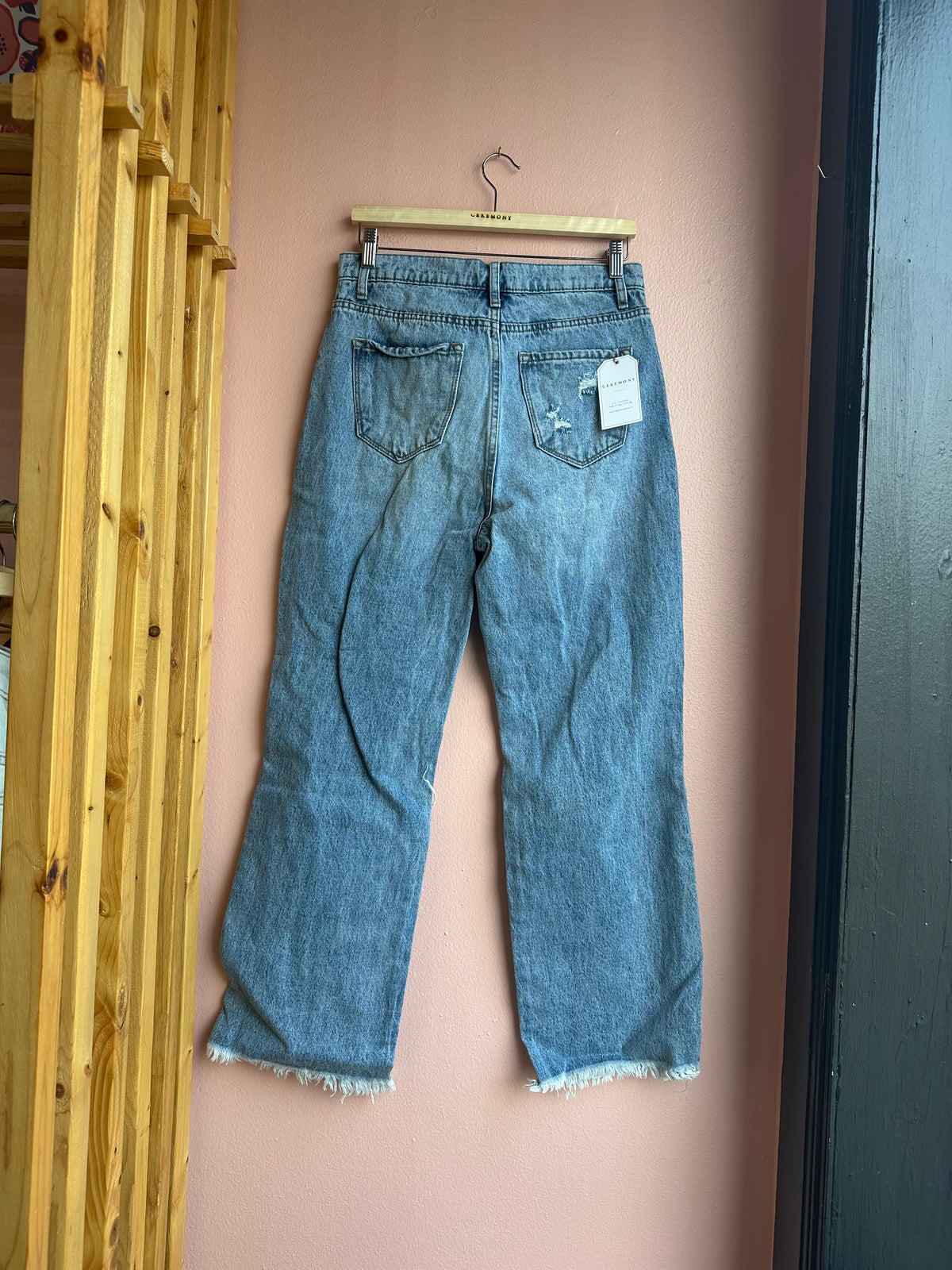 Vibrant Wide Leg Jeans / Size 29