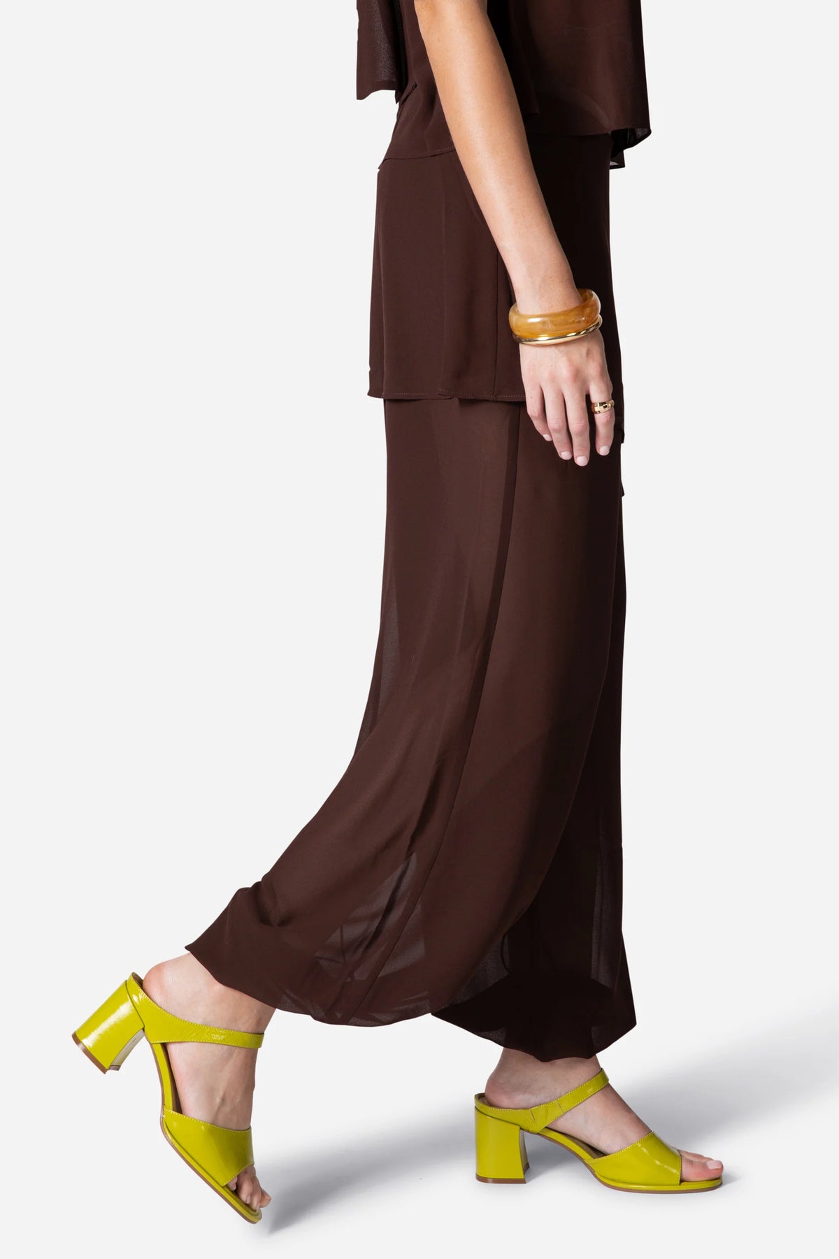 APEX BLOCK HEEL SANDAL / PISTACHIO