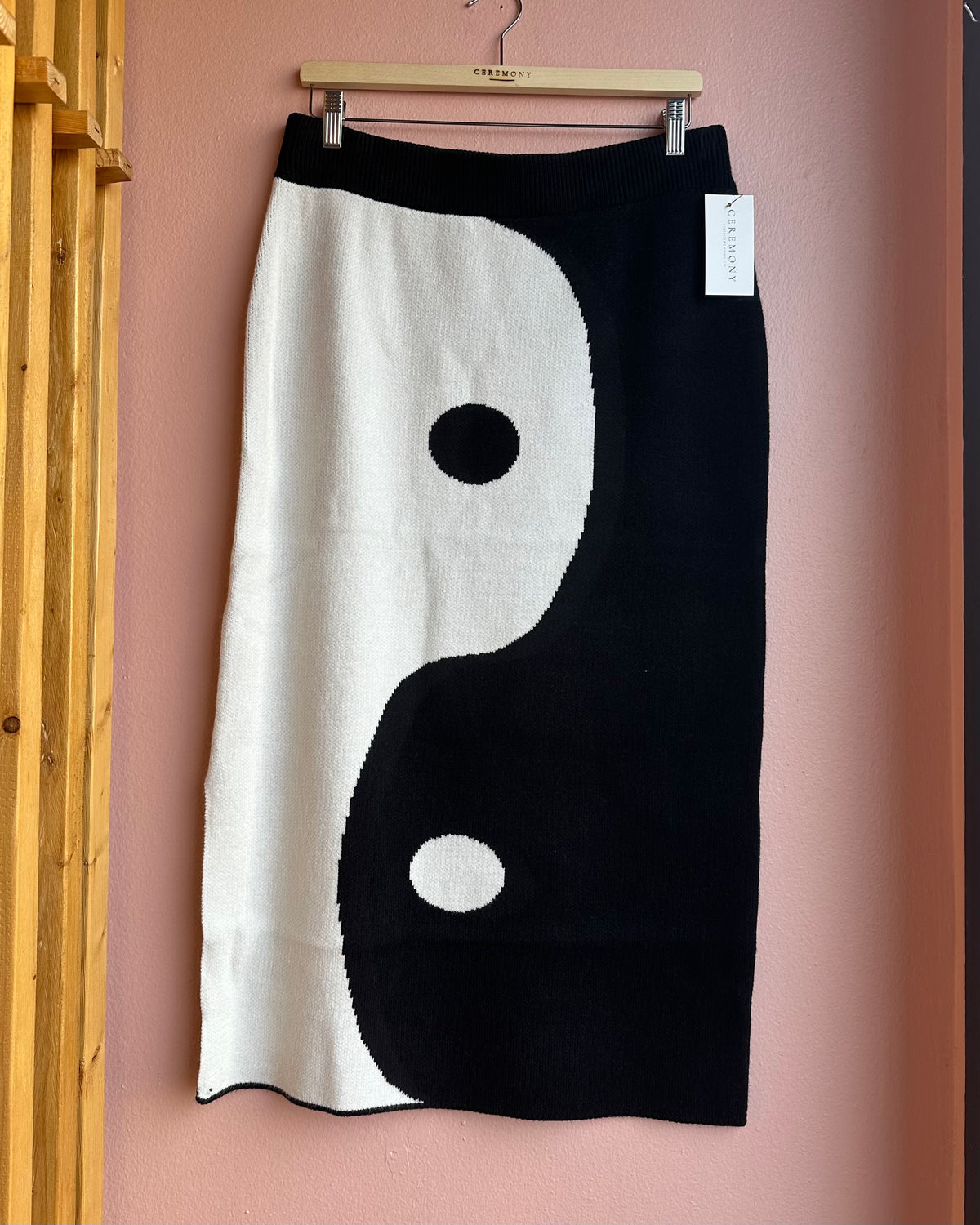 Yin Yang Knit Skirt