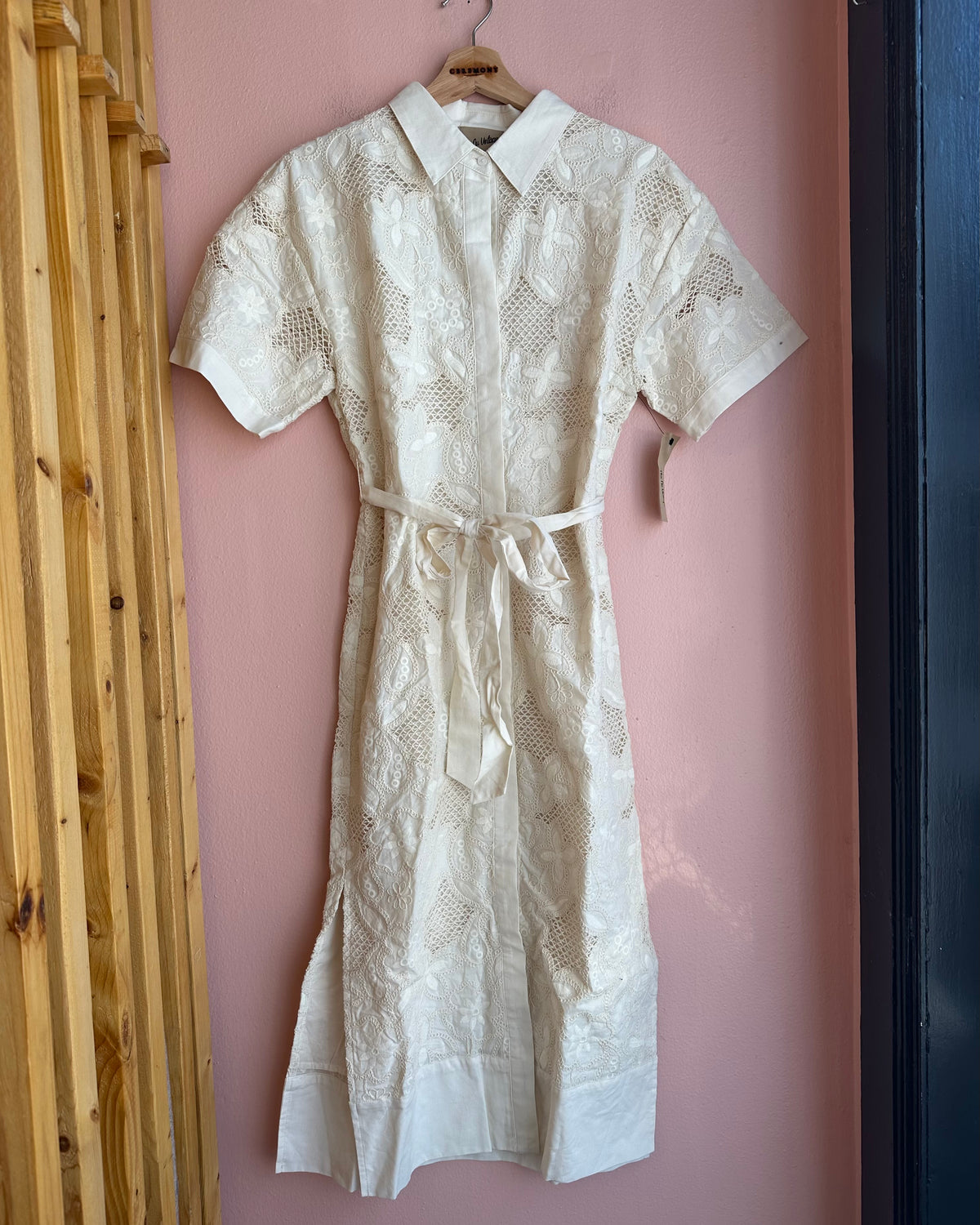 Isla Lace Shift Dress