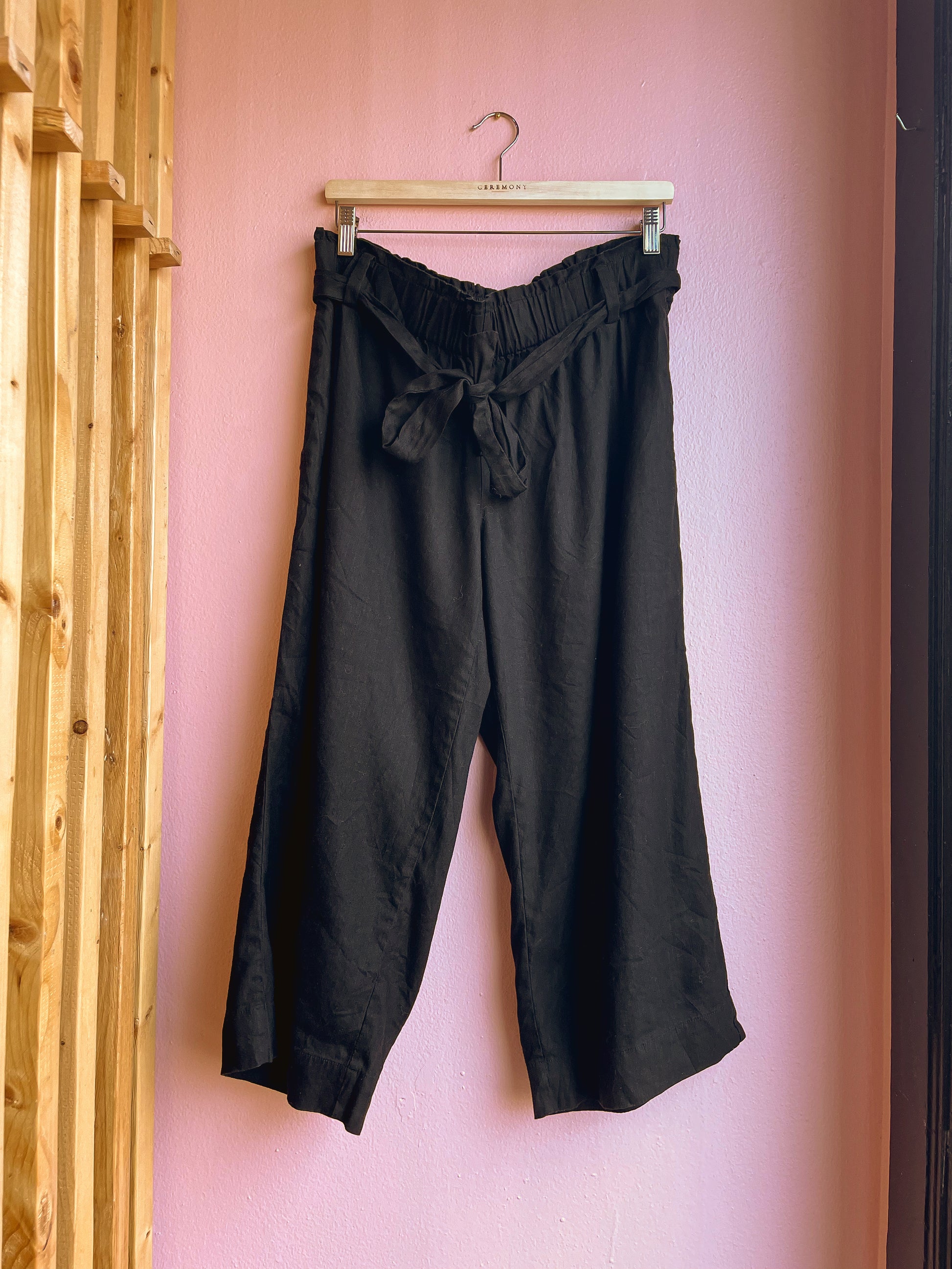 J. Jill Linen Stretch Black Capri Pants / Size 1X