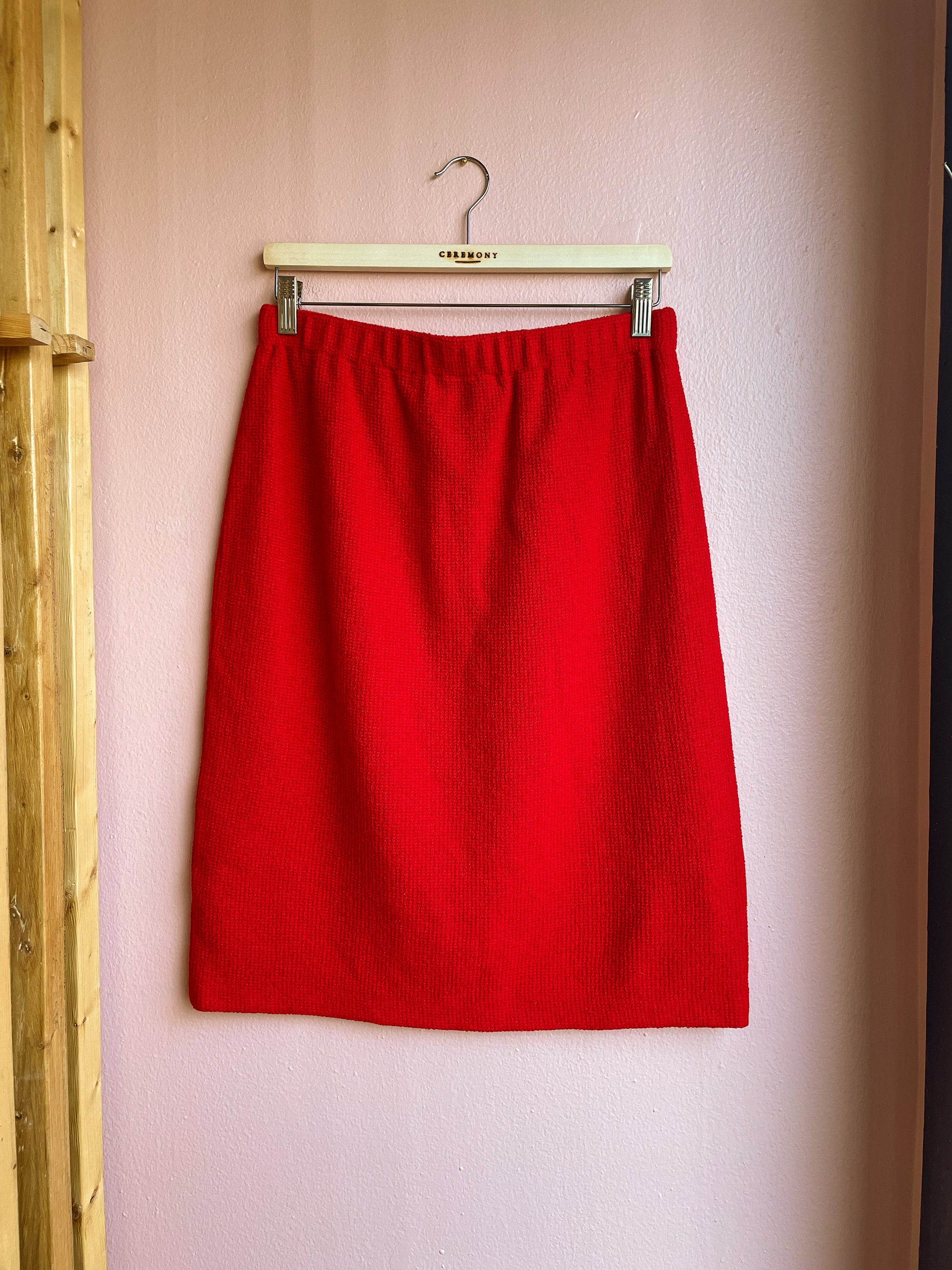 St. John Cherry Red Knit Pencil Skirt / Size 10
