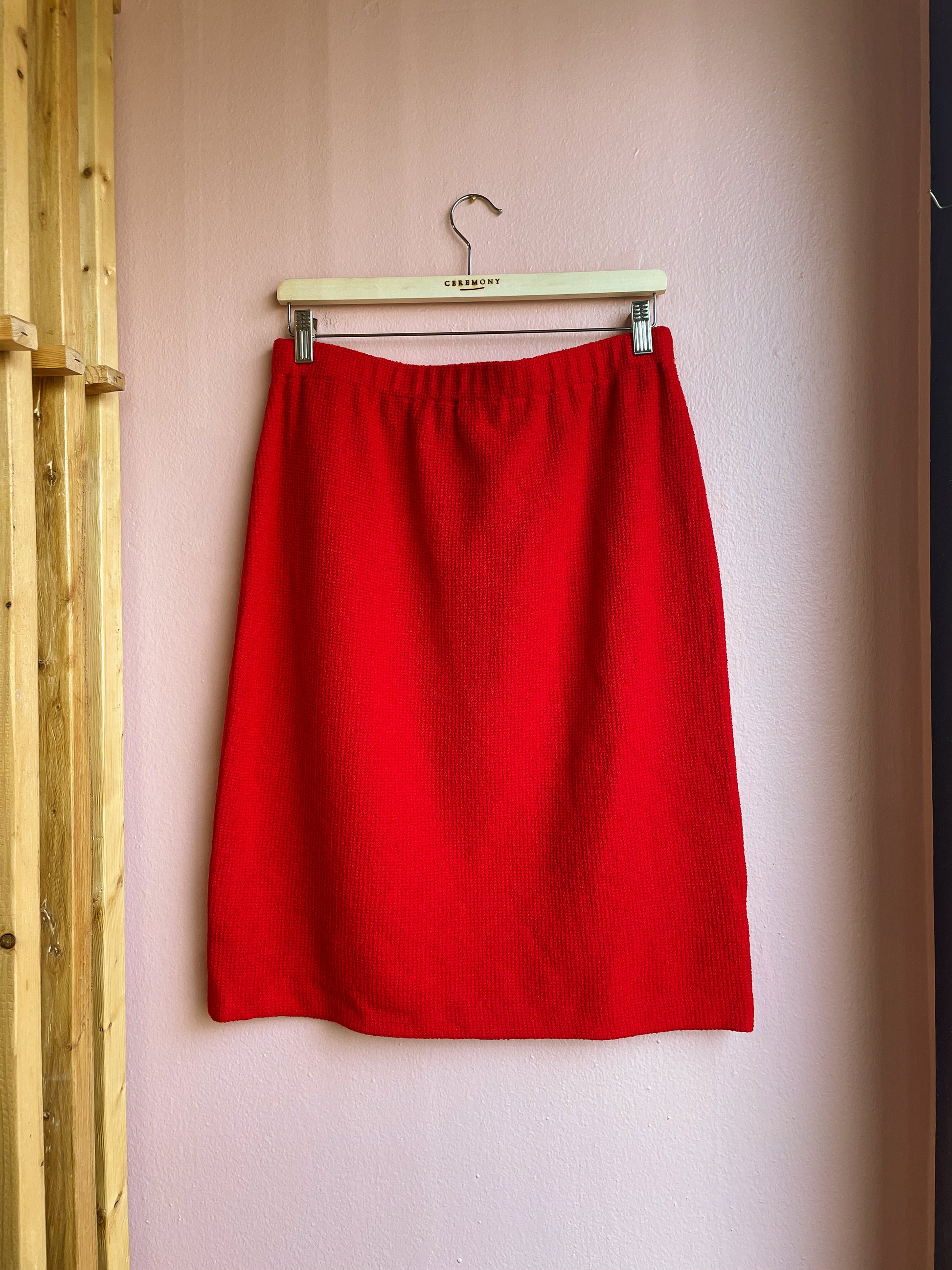 St. John Cherry Red Knit Pencil Skirt / Size 10