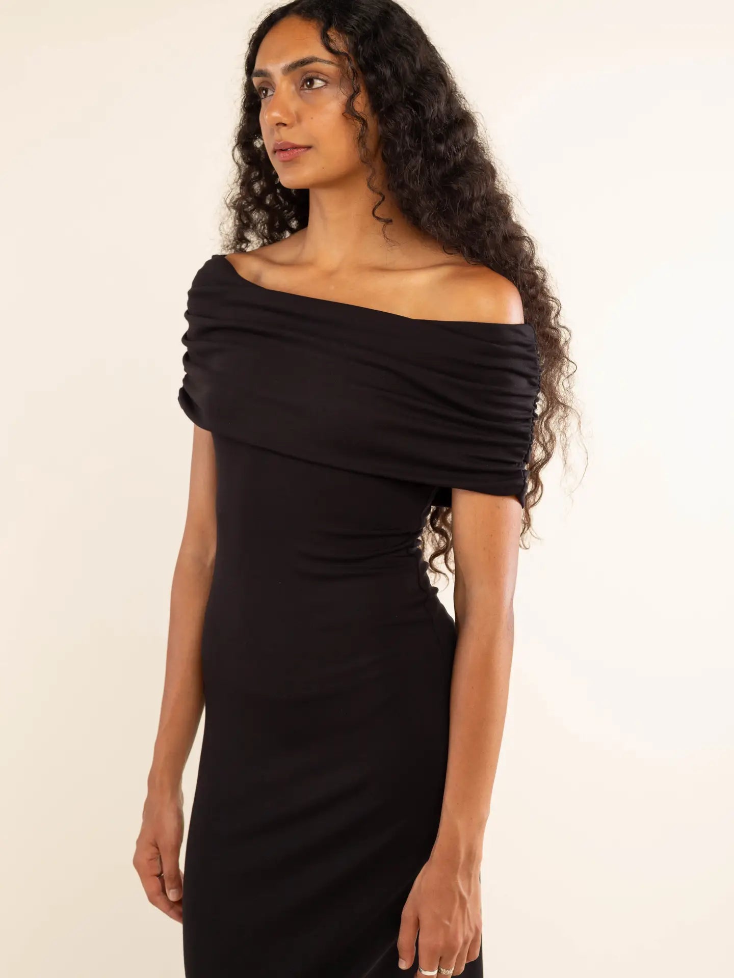 Cora Off-Shoulder Dress in Black