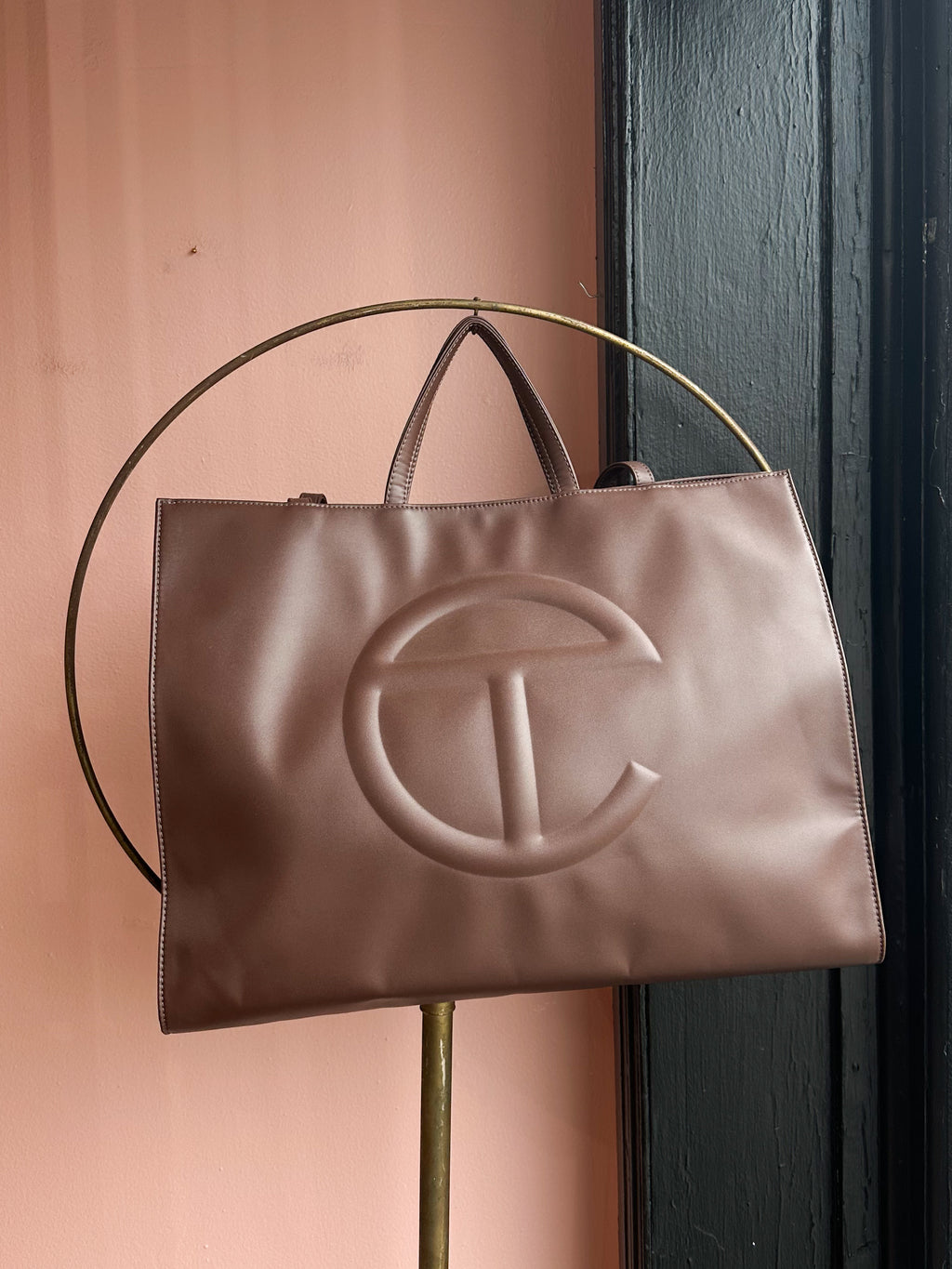 Large Telfar Bag in Chocolate brown