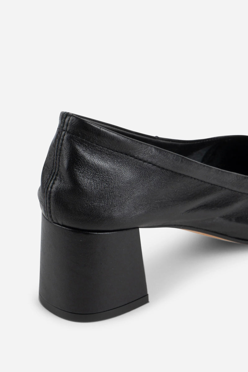 Margie Heel in Black