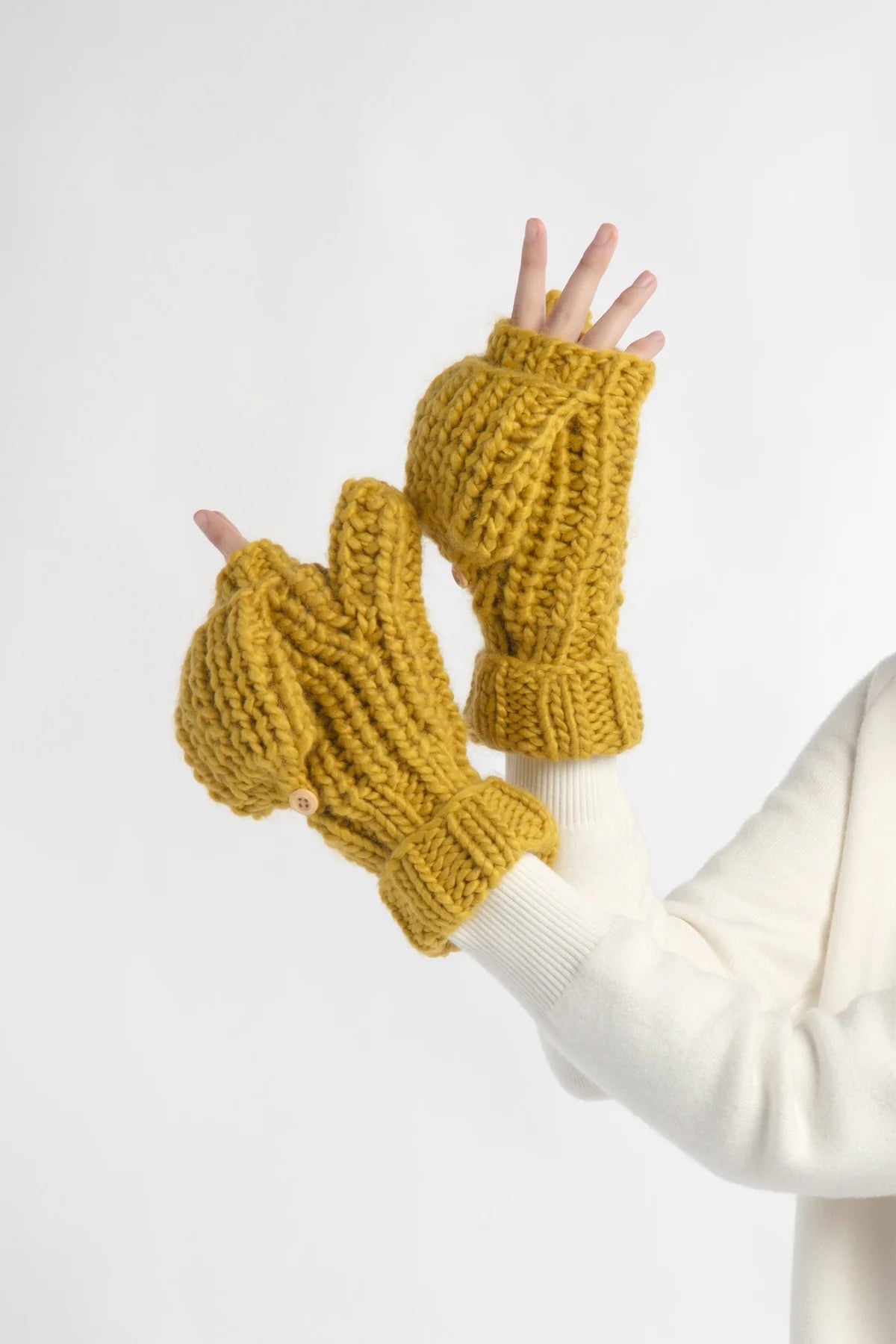Juniper Mitten Gloves / Avocado