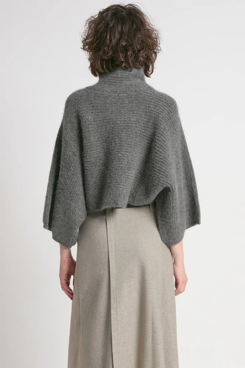 Cropped Cocoon Sweater / Charcoal