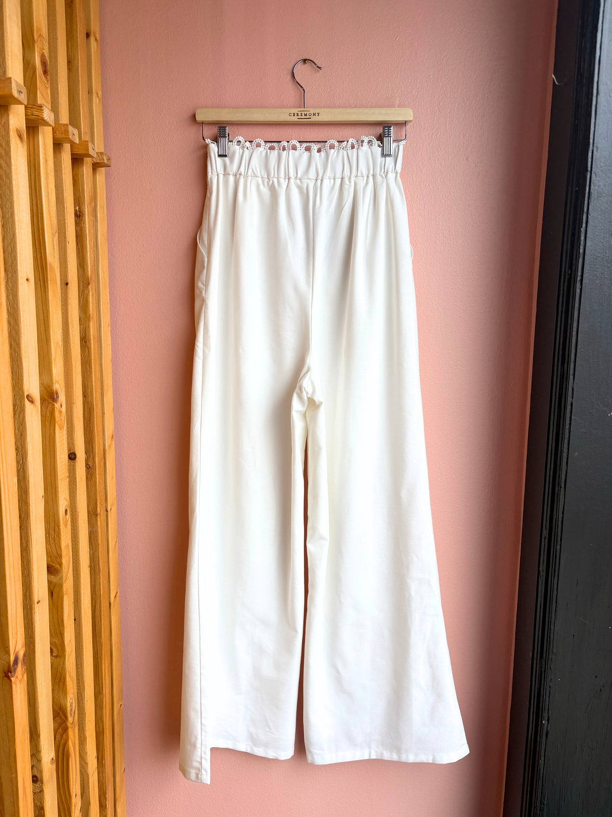 Suela Pants / Cream