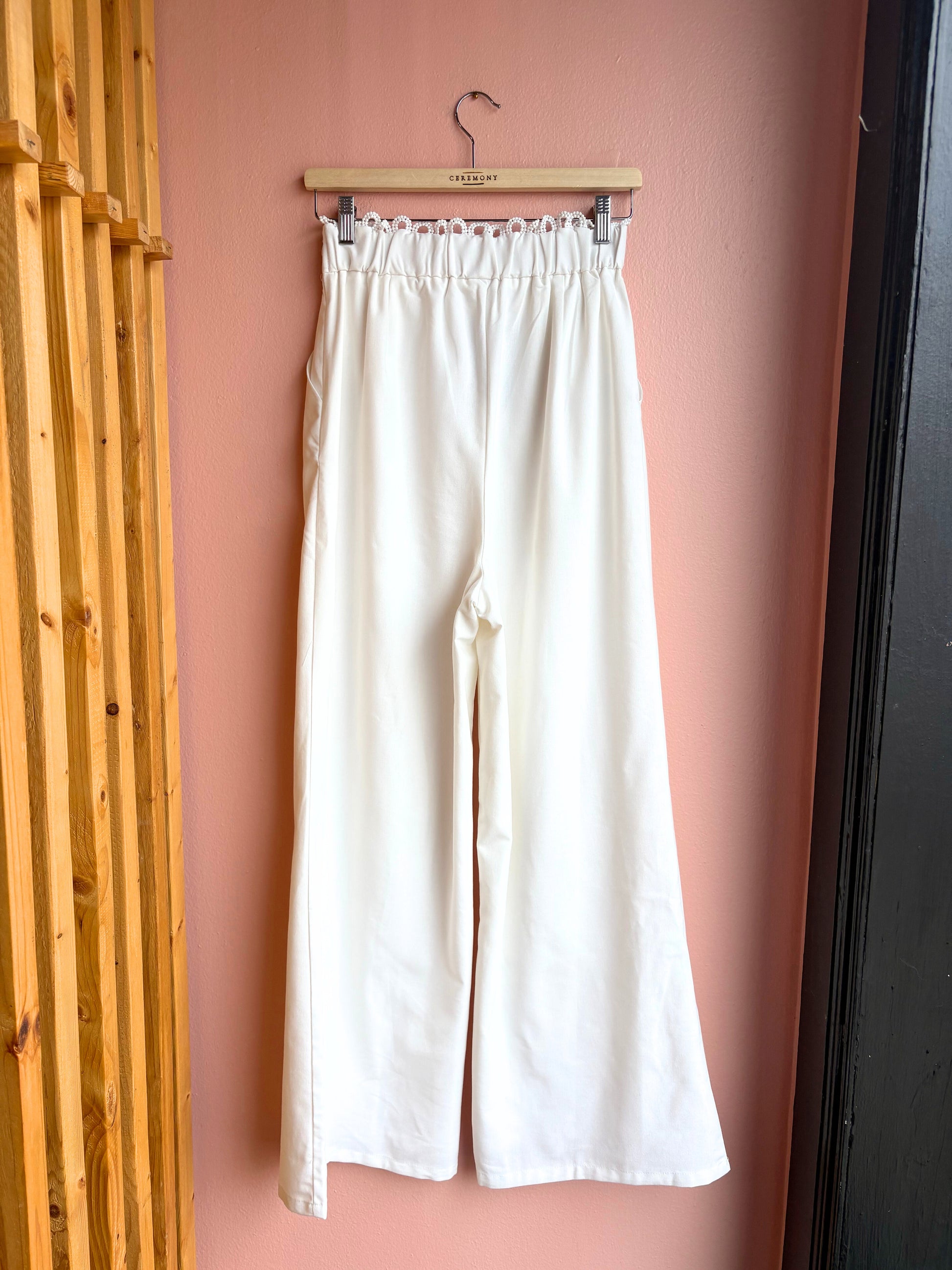 Suela Pants / Cream