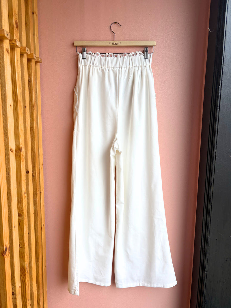 Suela Pants / Cream
