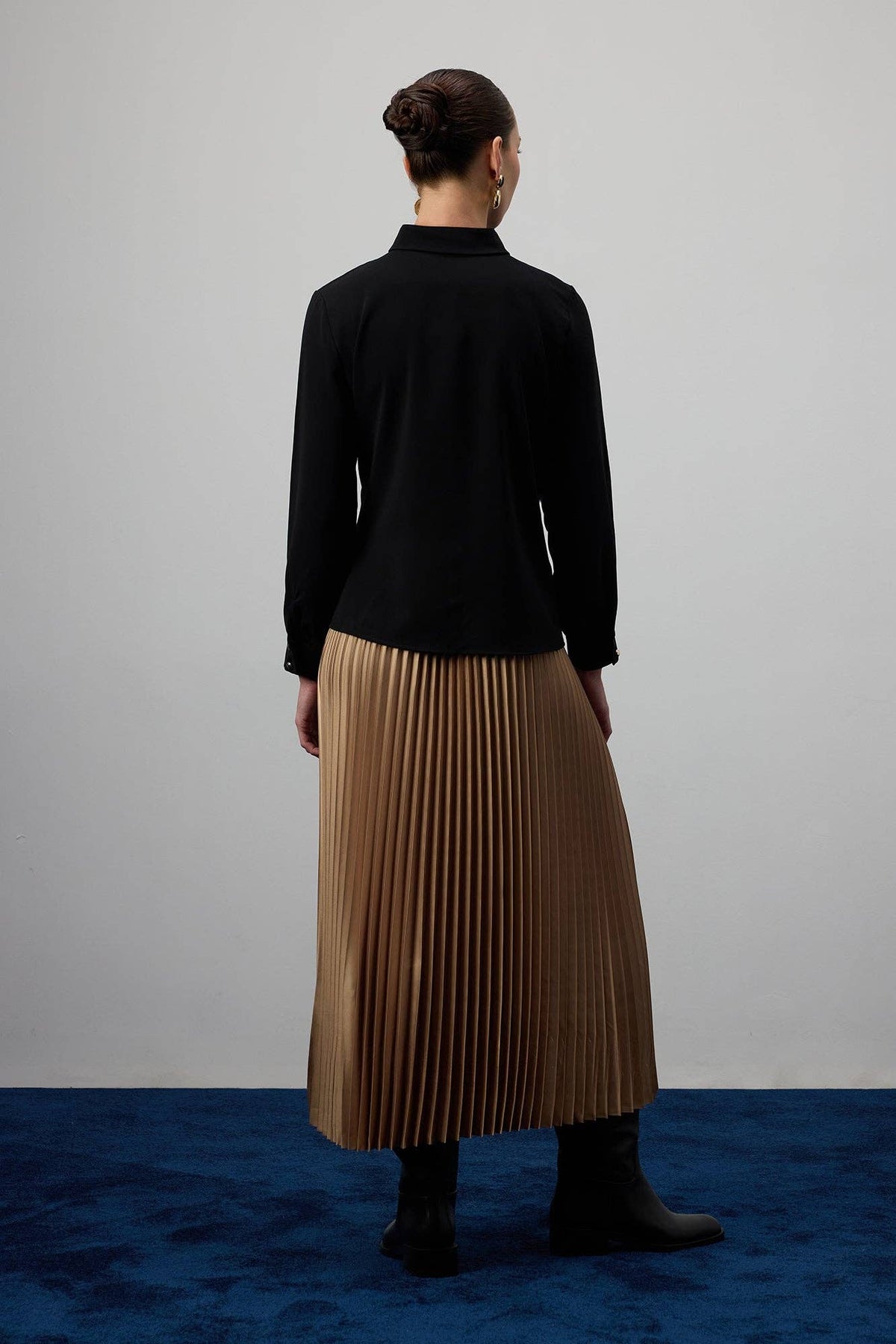 Joan Front Tie Shirt / Black