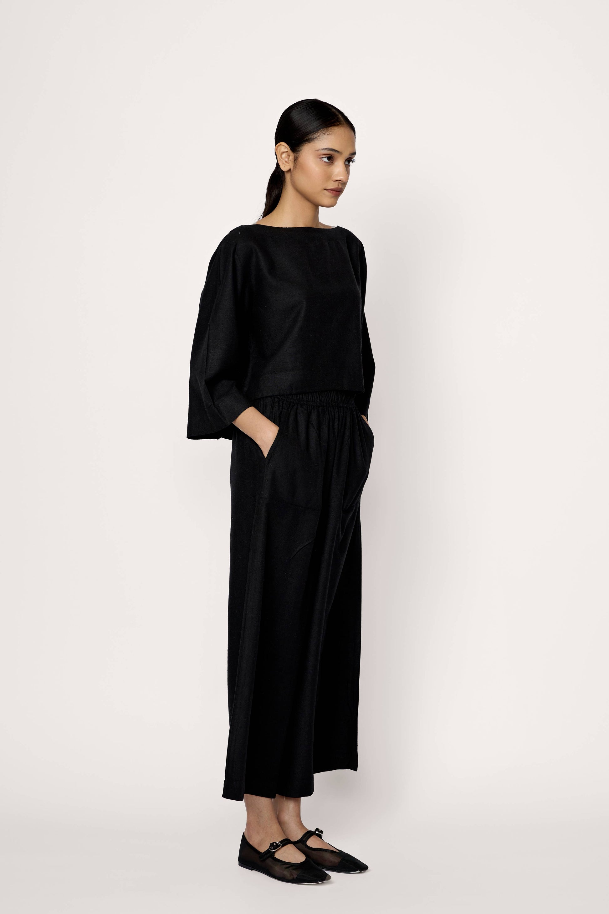 Popover Top in Black Silk Noil