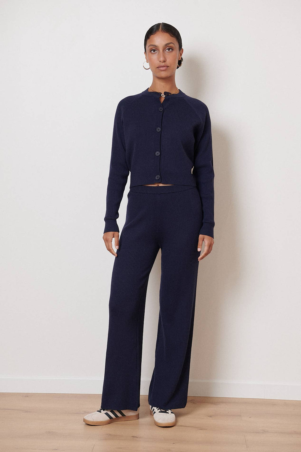 Simon Fluid Knit Pants in Navy