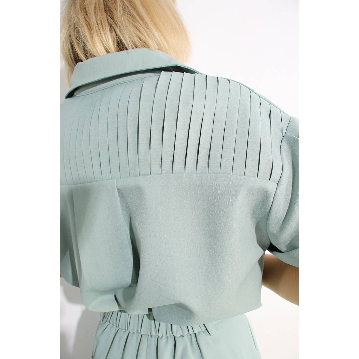 PLEATED PANTS