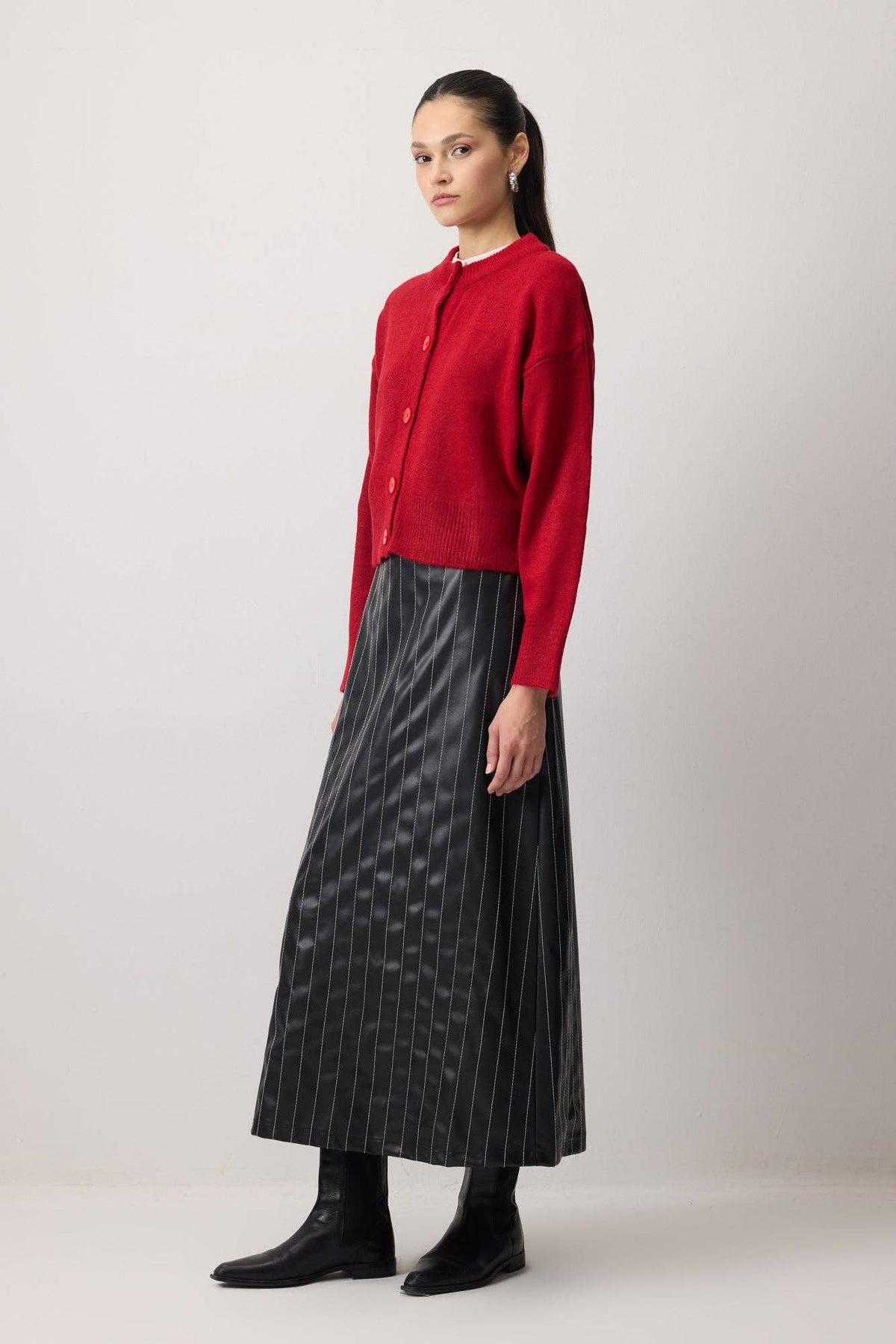 Nadine Cardigan / Cranberry