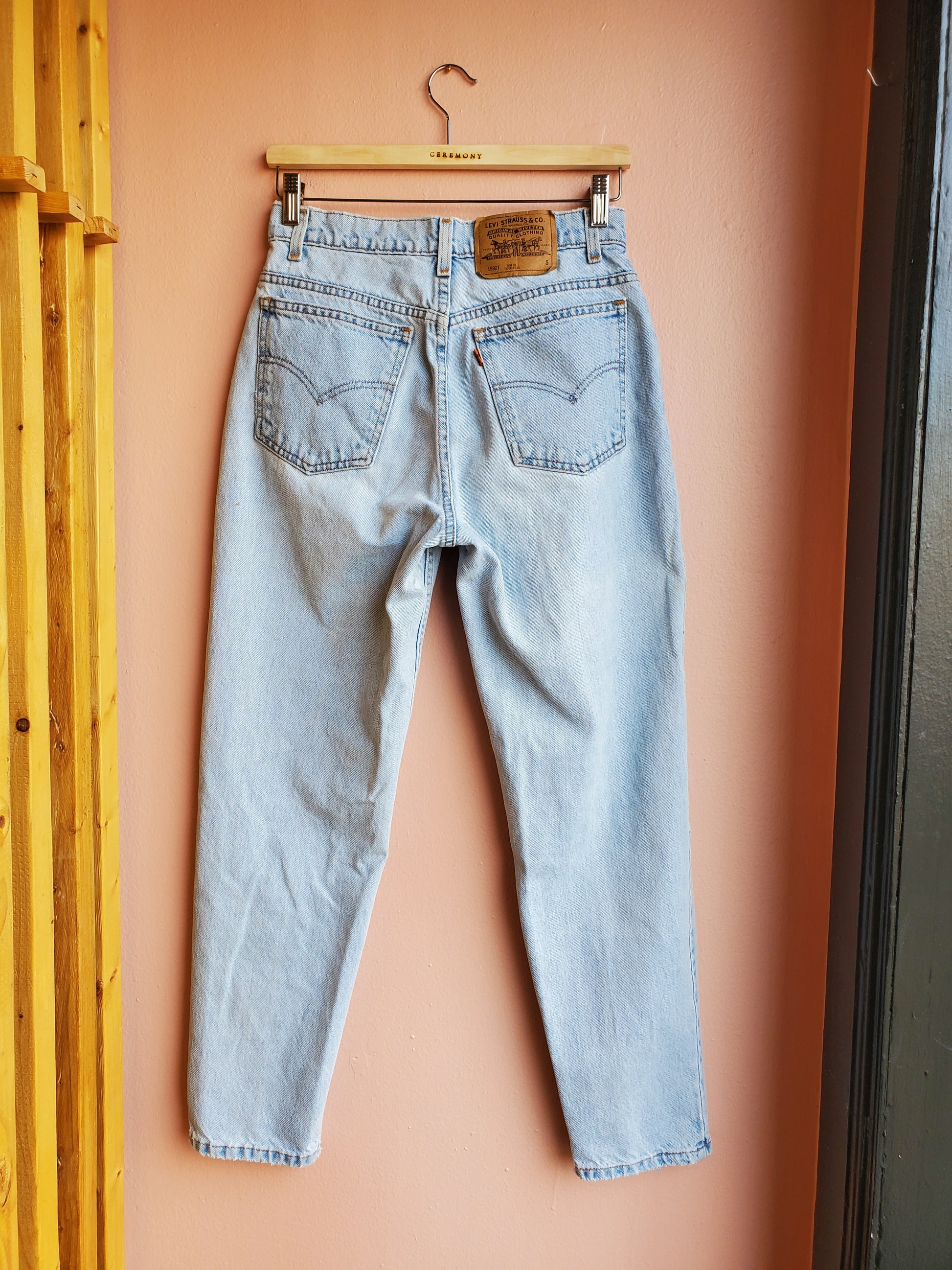 Vintage Levis Orange Tab / Size 6