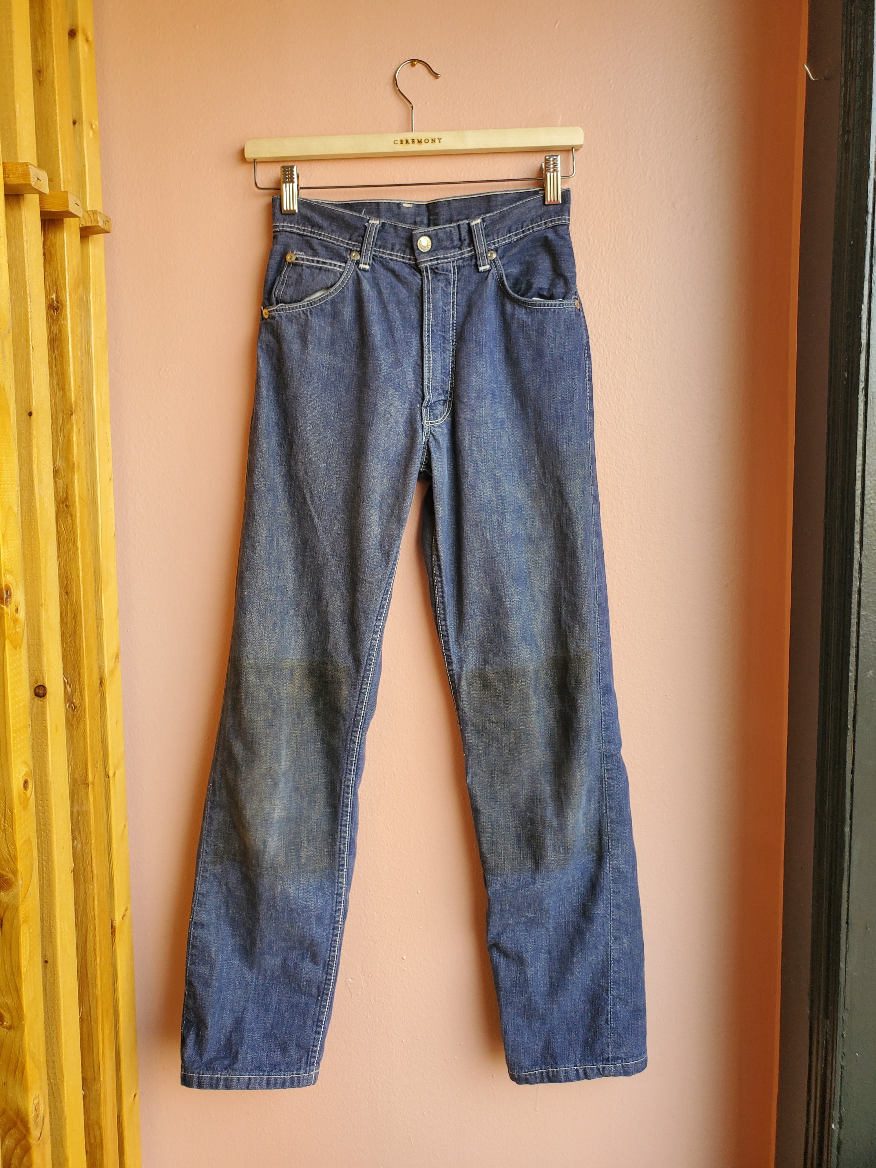 Vintage Farah Faded Dark Wash Jeans / Sz 4